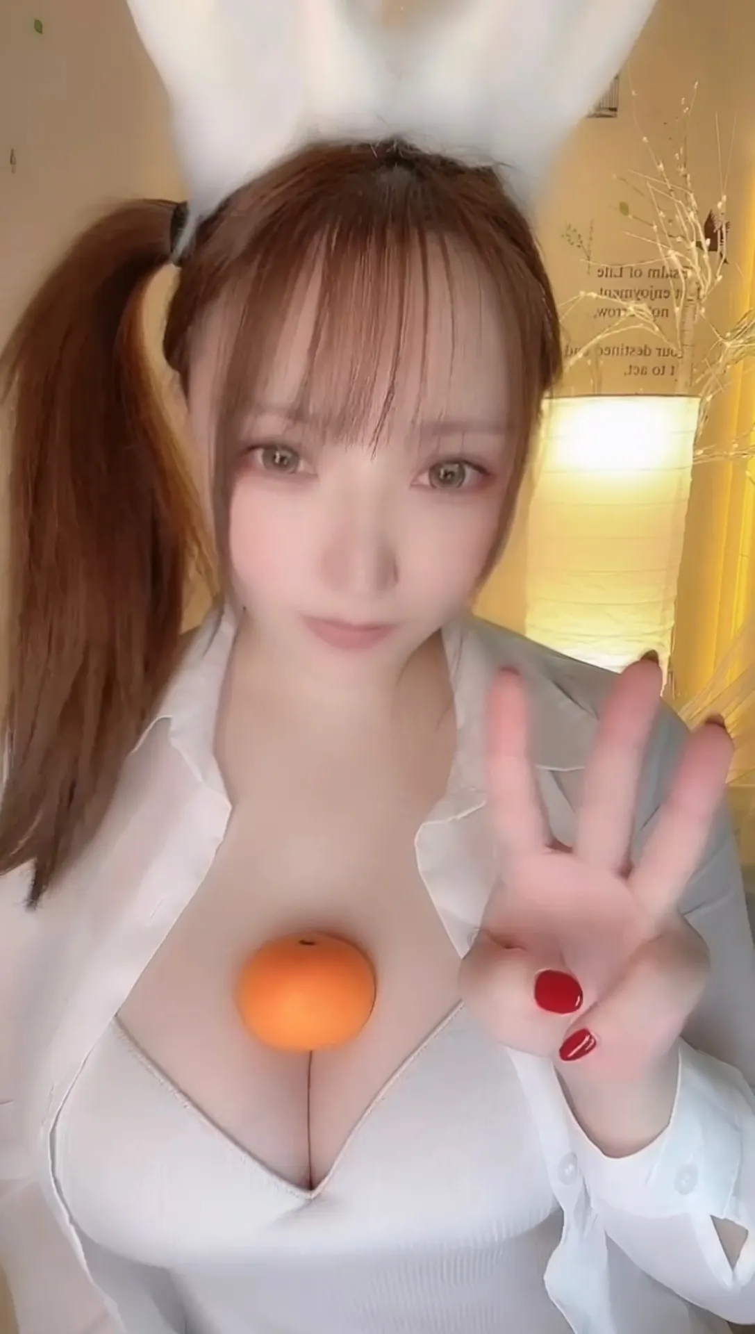 サク(saku) - [Fantia] 23年01月写真集 [167P3V-800MB]