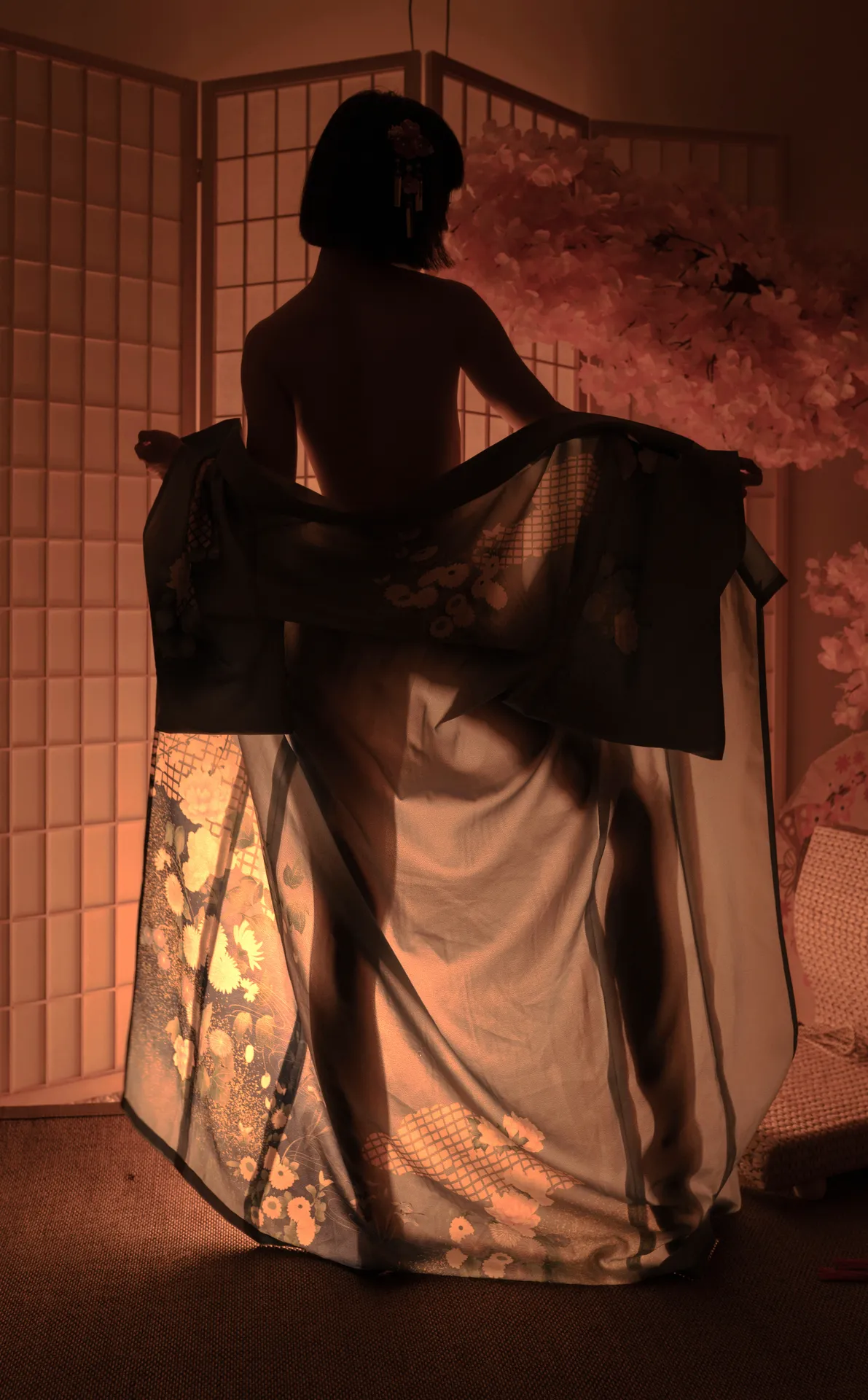 晕崽 - 樱之诱惑 [67P-523MB]