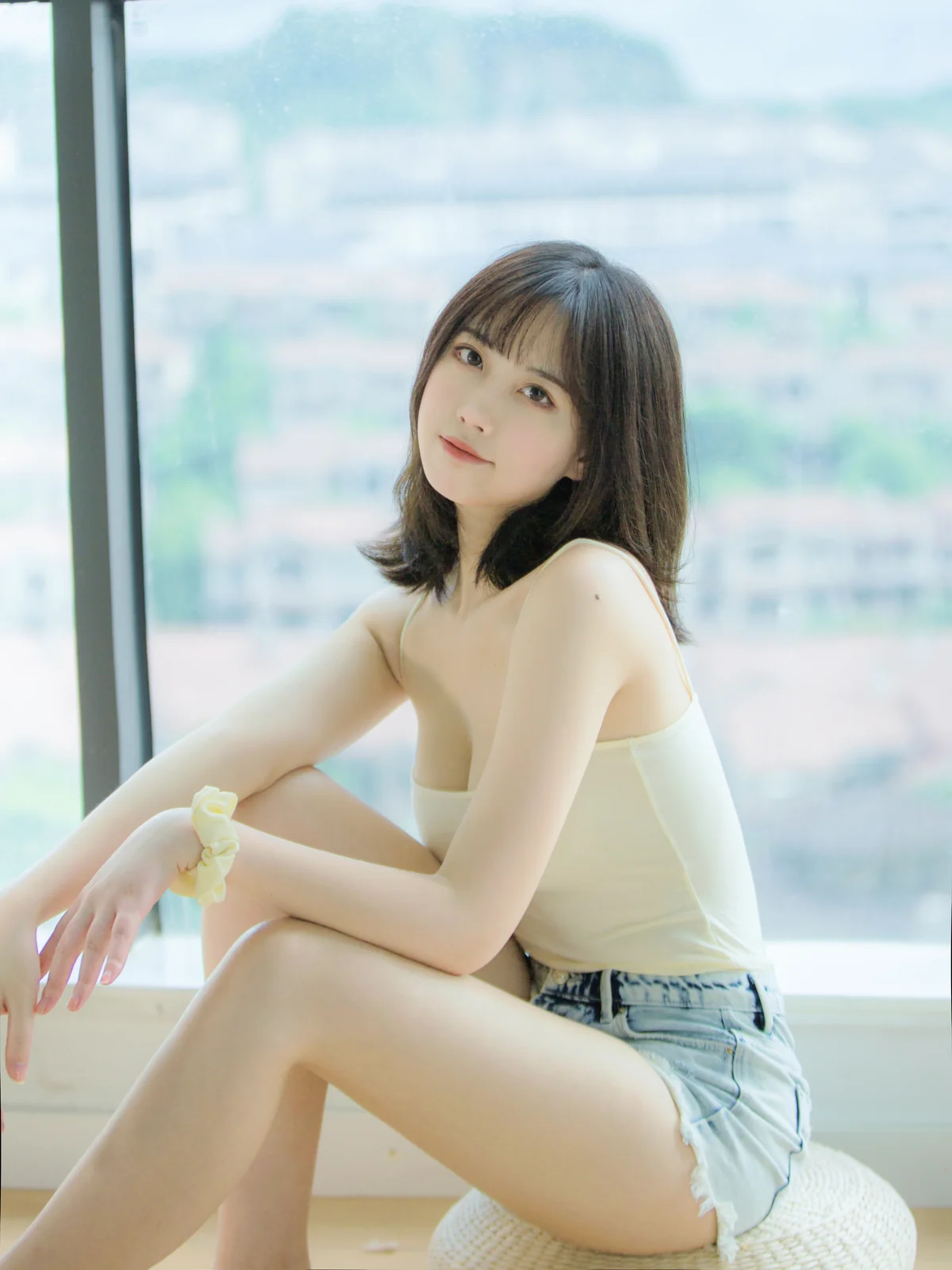念雪ww - 夏日柠檬 [32P-329MB]