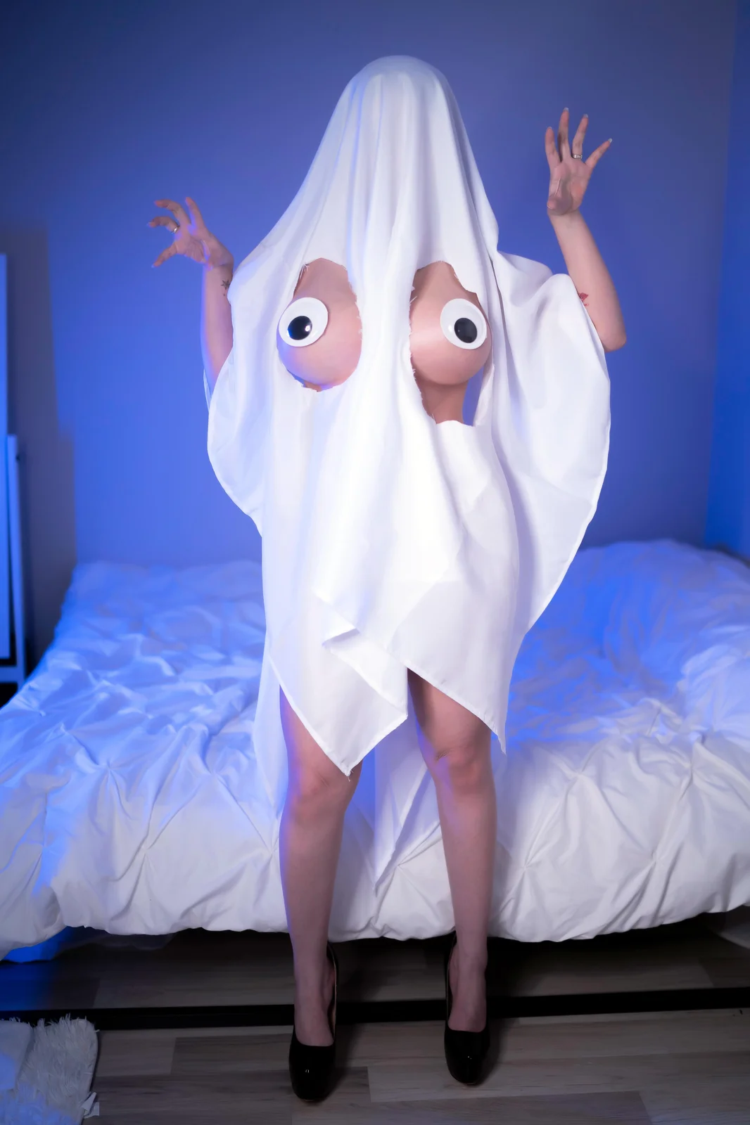 Hana Bunny - Ghost Hana [29P-49MB]