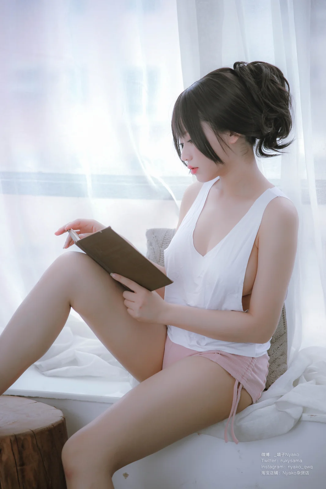Nyako喵子 - 隣のやばいお姉さん 背心 [78P1V-713MB]