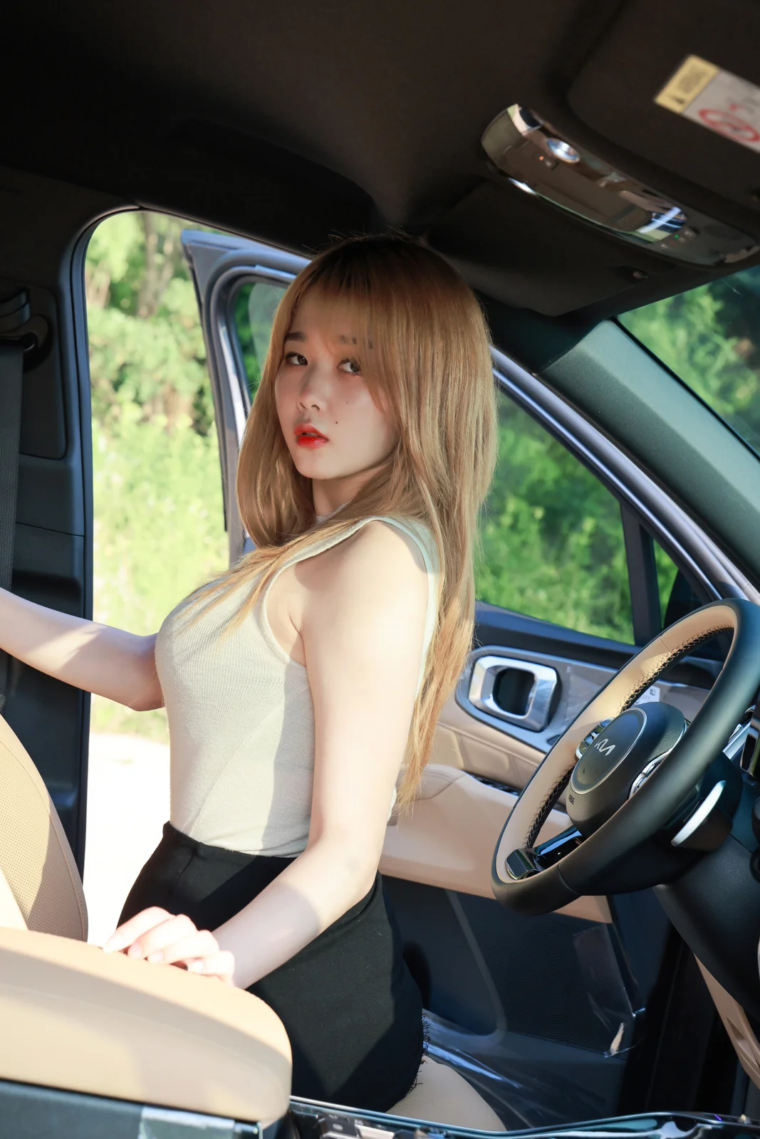 Zia(지아) - Car Play + X.Ver [108P-1.34GB]