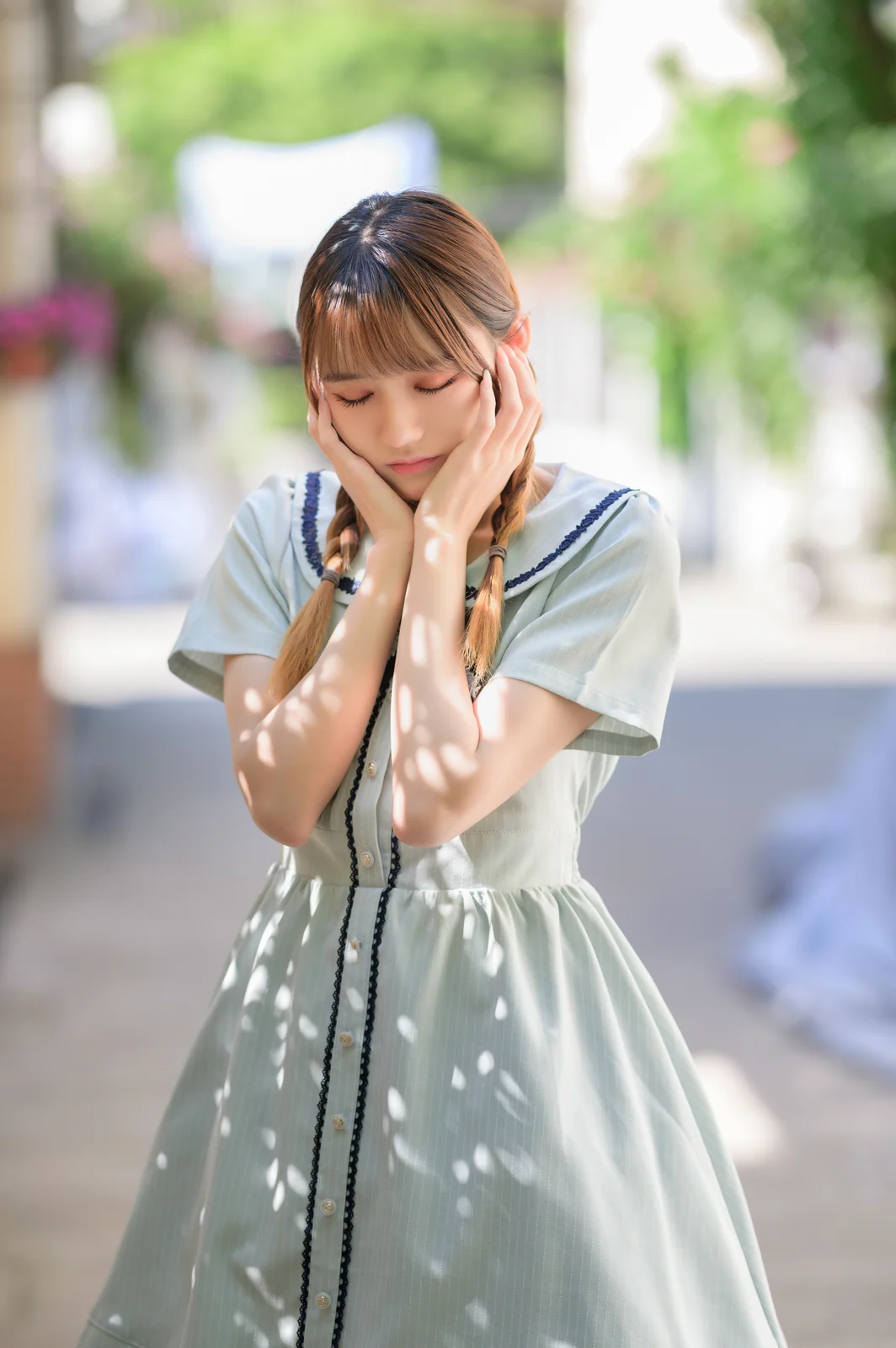 兔子Zzz不吃胡萝卜 - 家门口的小幸运 [32P-262MB]