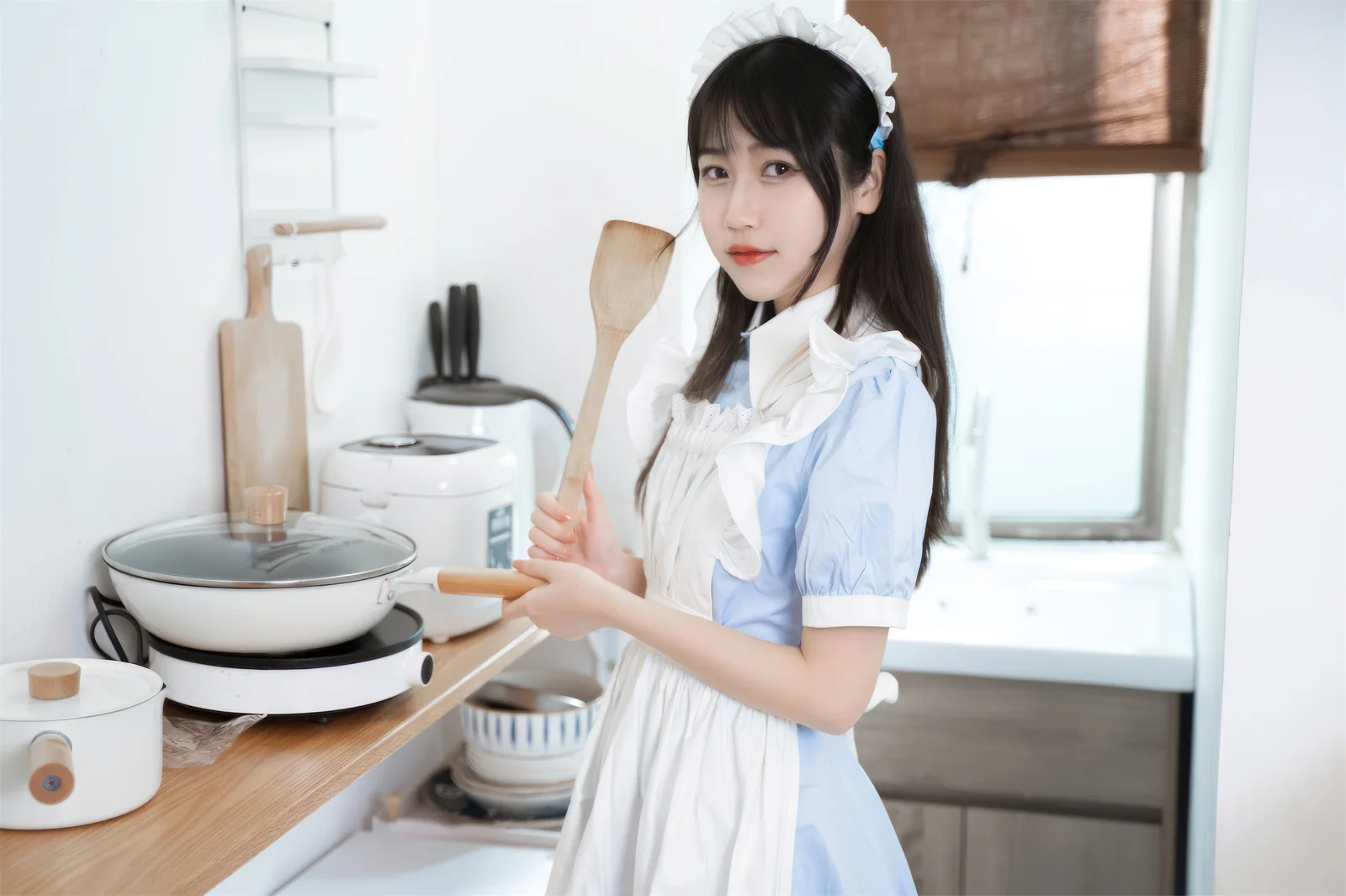 不呆猫 - 厨房小女仆 35P [35P-289MB]