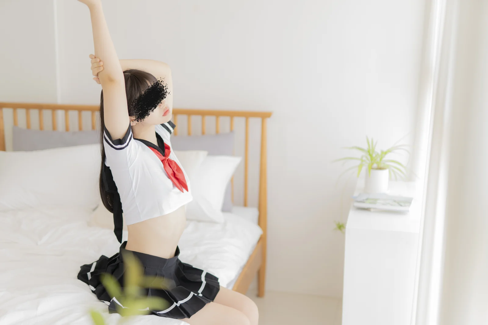 NWORKS - Vol.1 - Eun No.1 Holiday [71P-452MB]
