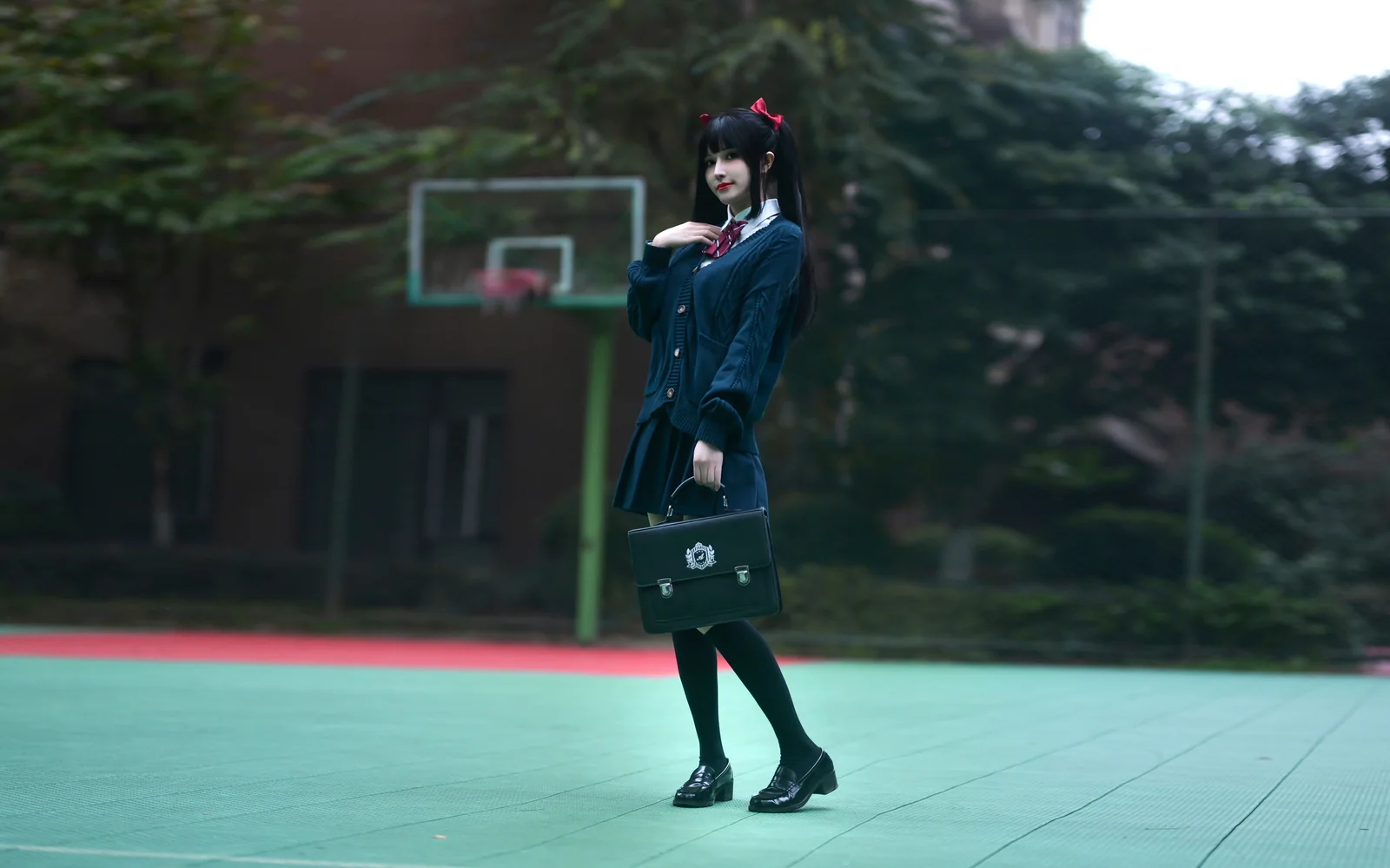 鹿八岁 - 少女的悸动XJK双马尾 [120P1V-1.82GB]