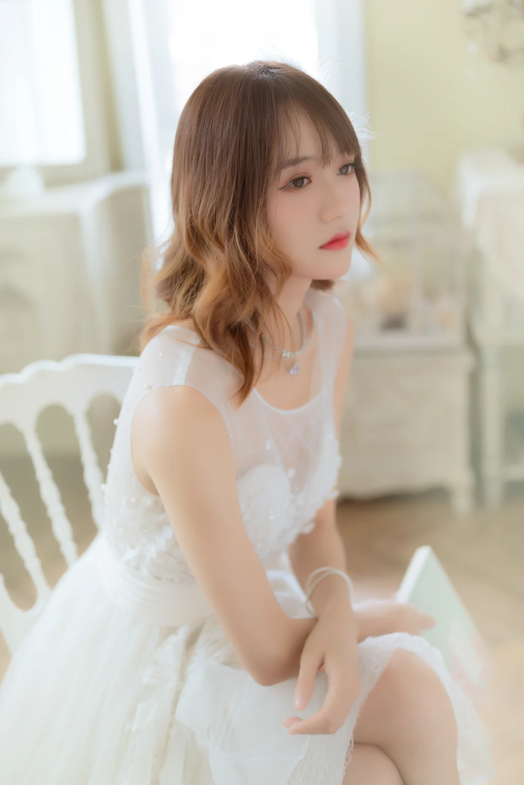兔子Zzz不吃胡萝卜 - 人间四月天 [30P-144MB]