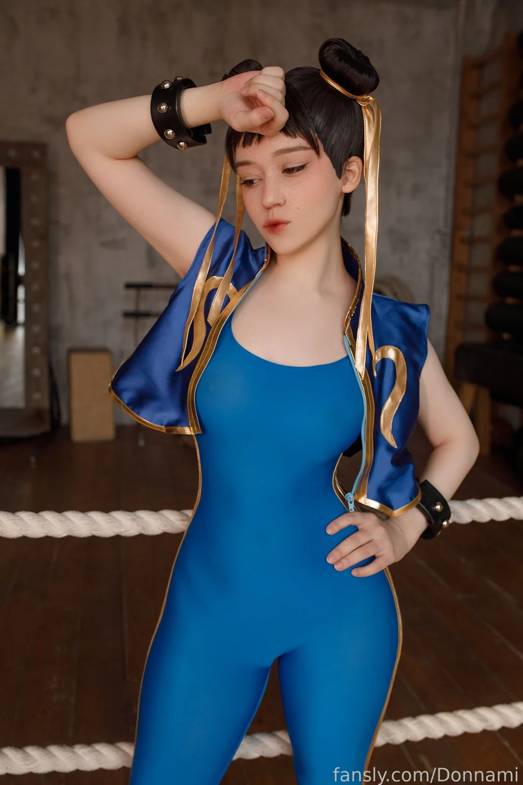 Donna Loli - Chun-Li [37P-41MB]