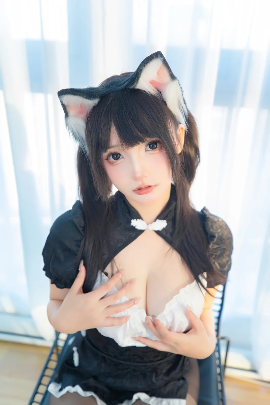 神楽坂真冬 - 猫猫女仆 75P2V [75P2V-332MB]