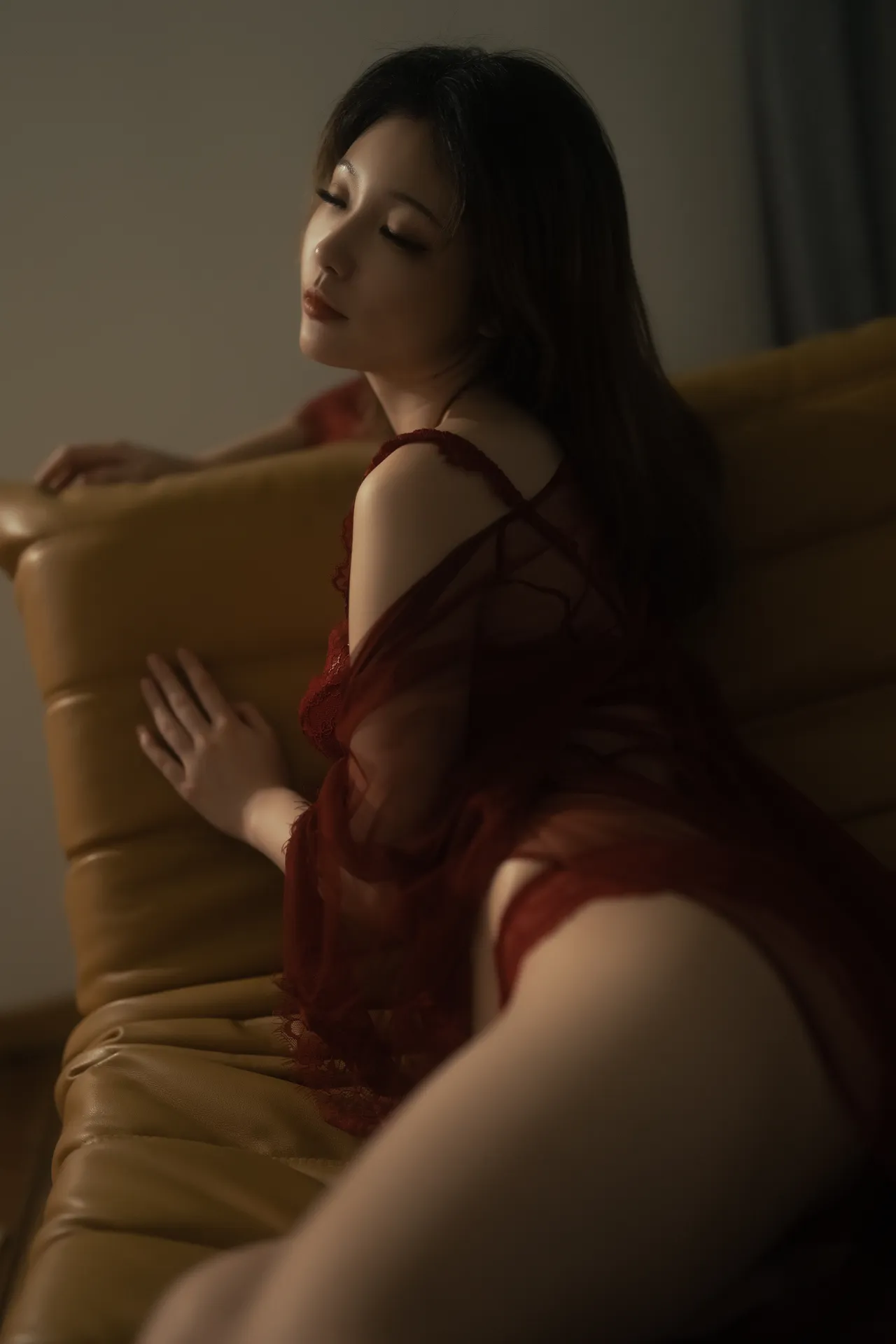 桃良阿宅 - 红烛 [43P-528MB]