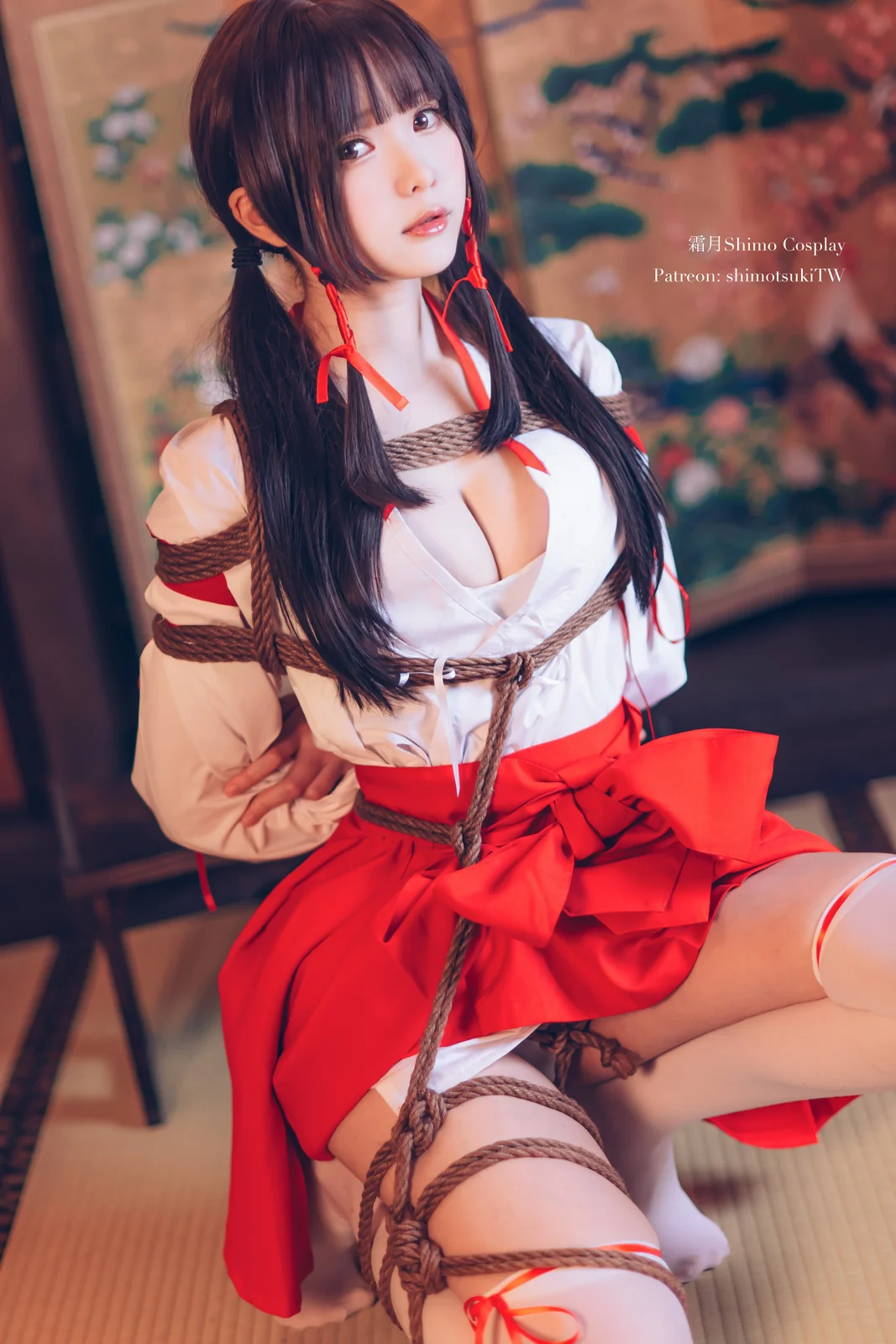 霜月shimo - Miko [24P-143MB]