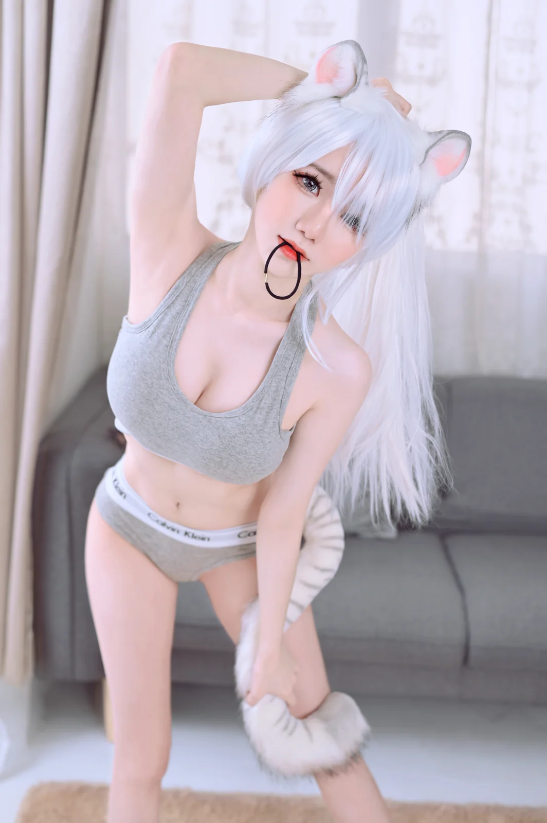 Sally Dorasnow - Calvin Klein [54P-380MB]
