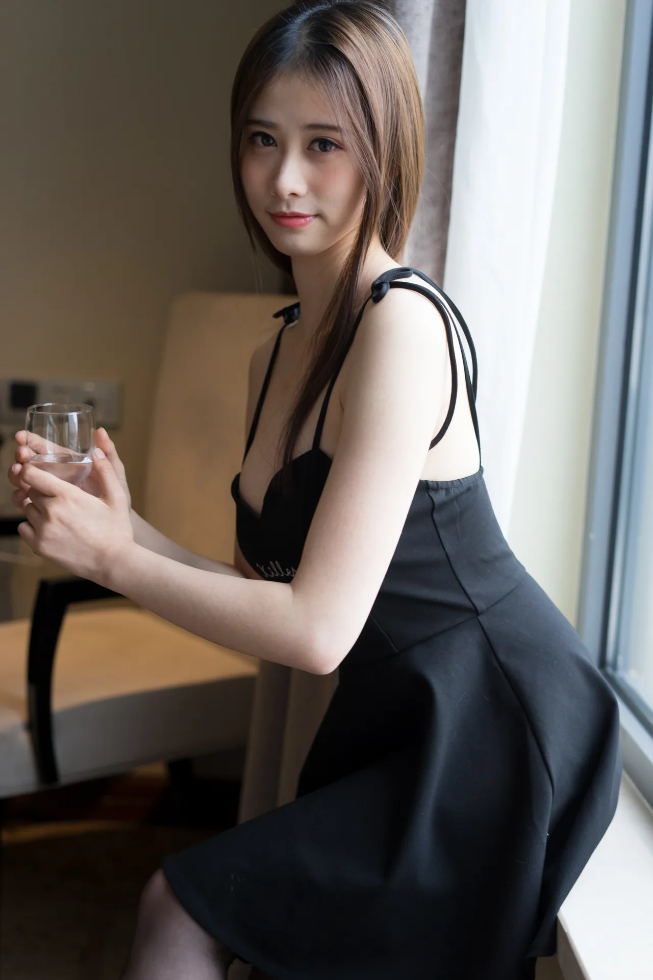 一只小仙若 - 黑丝女仆 [68P-506MB]