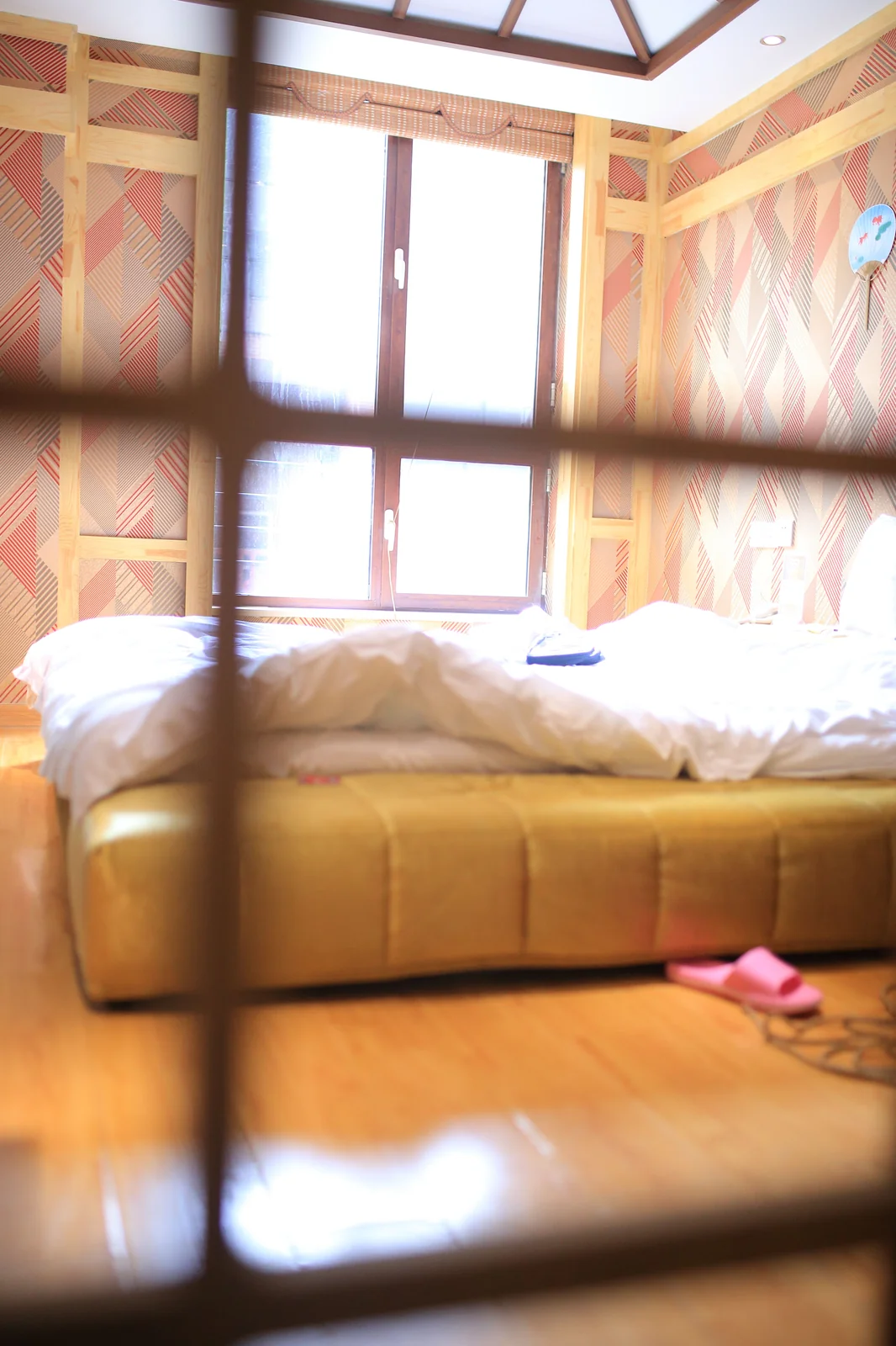 猫九酱 – 浴缸情趣装 300P [300P-462MB]