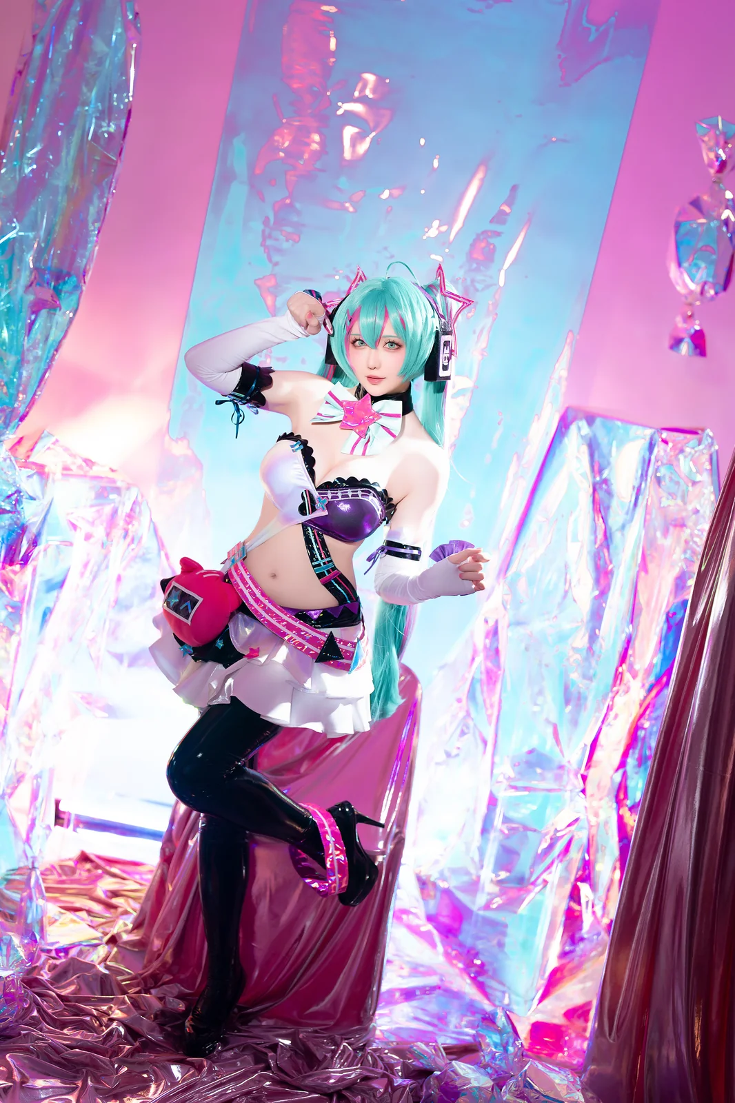 星之迟迟 - Miku初音未来 喵斯快跑 73P [73P1V-1.15GB]