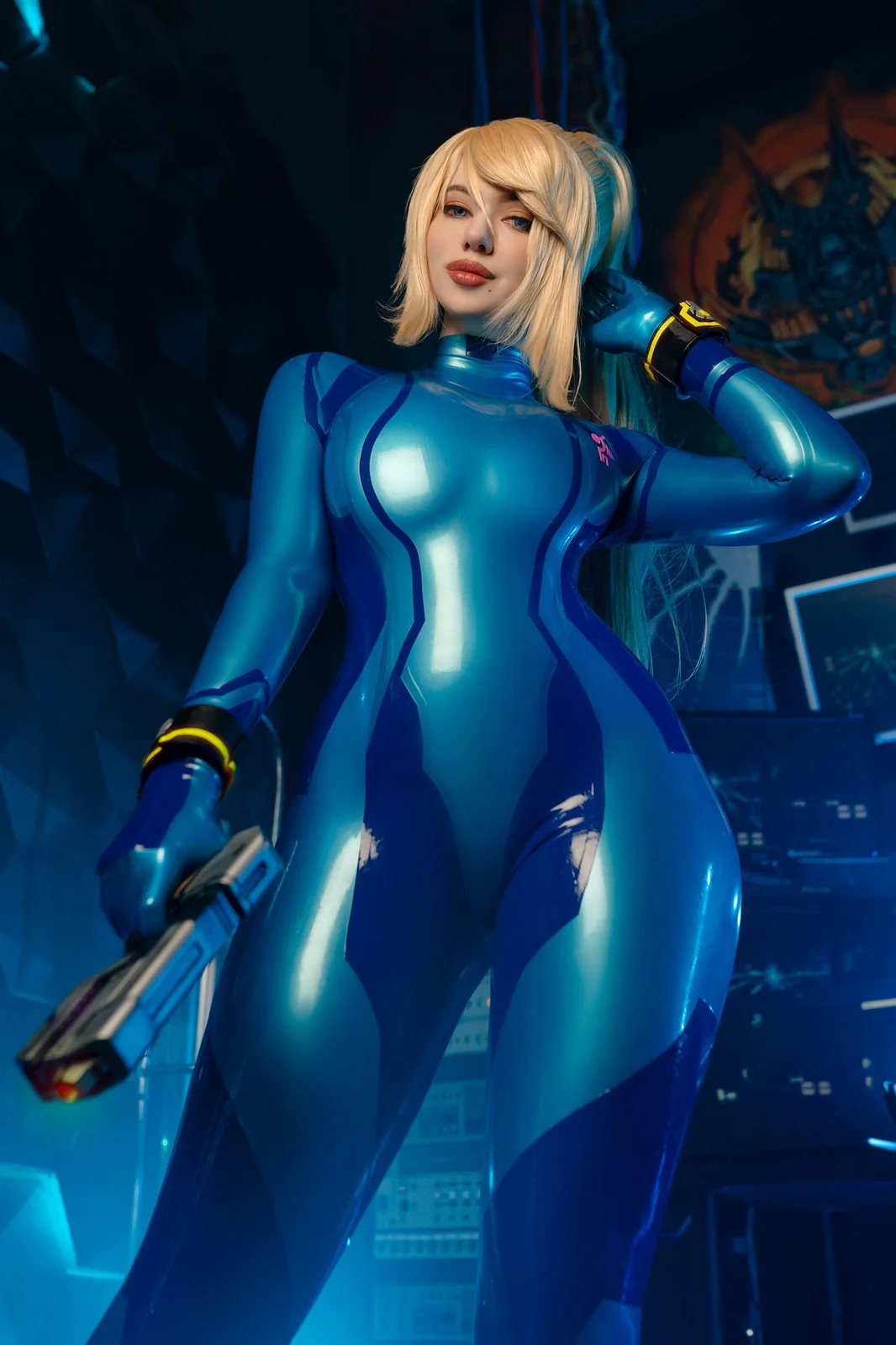 Alina Becker - Samus [44P-45MB]