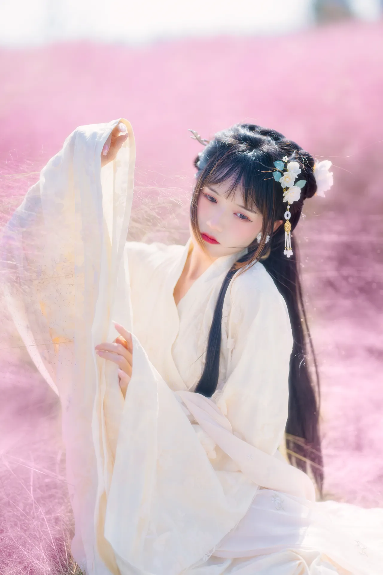 兔子Zzz不吃胡萝卜 - 粉草回忆 [21P-171MB]
