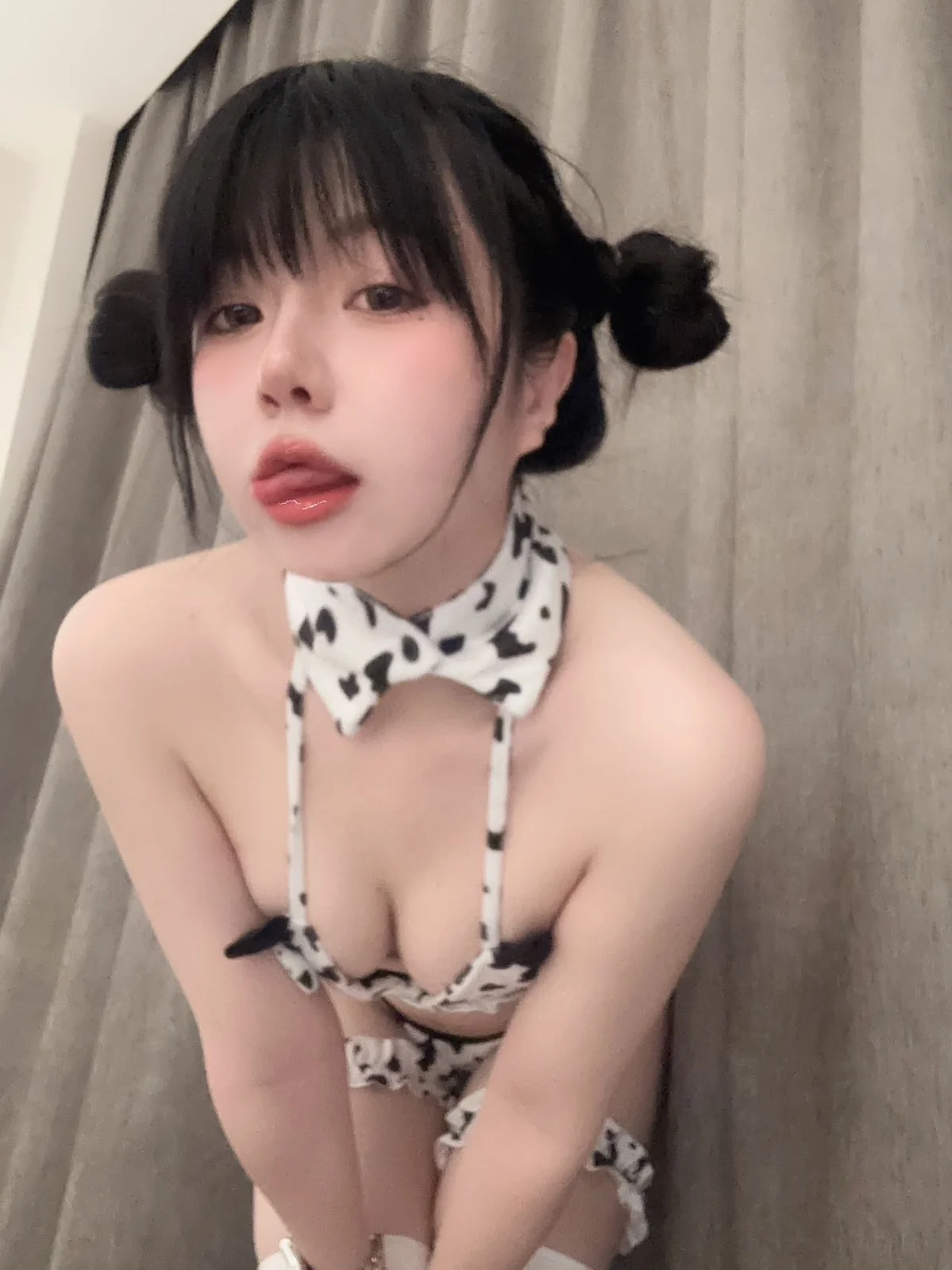 海克斯科技 - 星期天的奶牛 29P [30P-33MB]