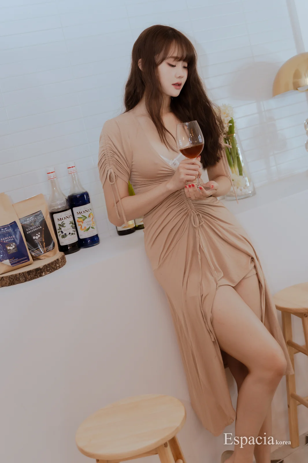 Espacia Korea - EHC#131 Inah [50P-379MB]