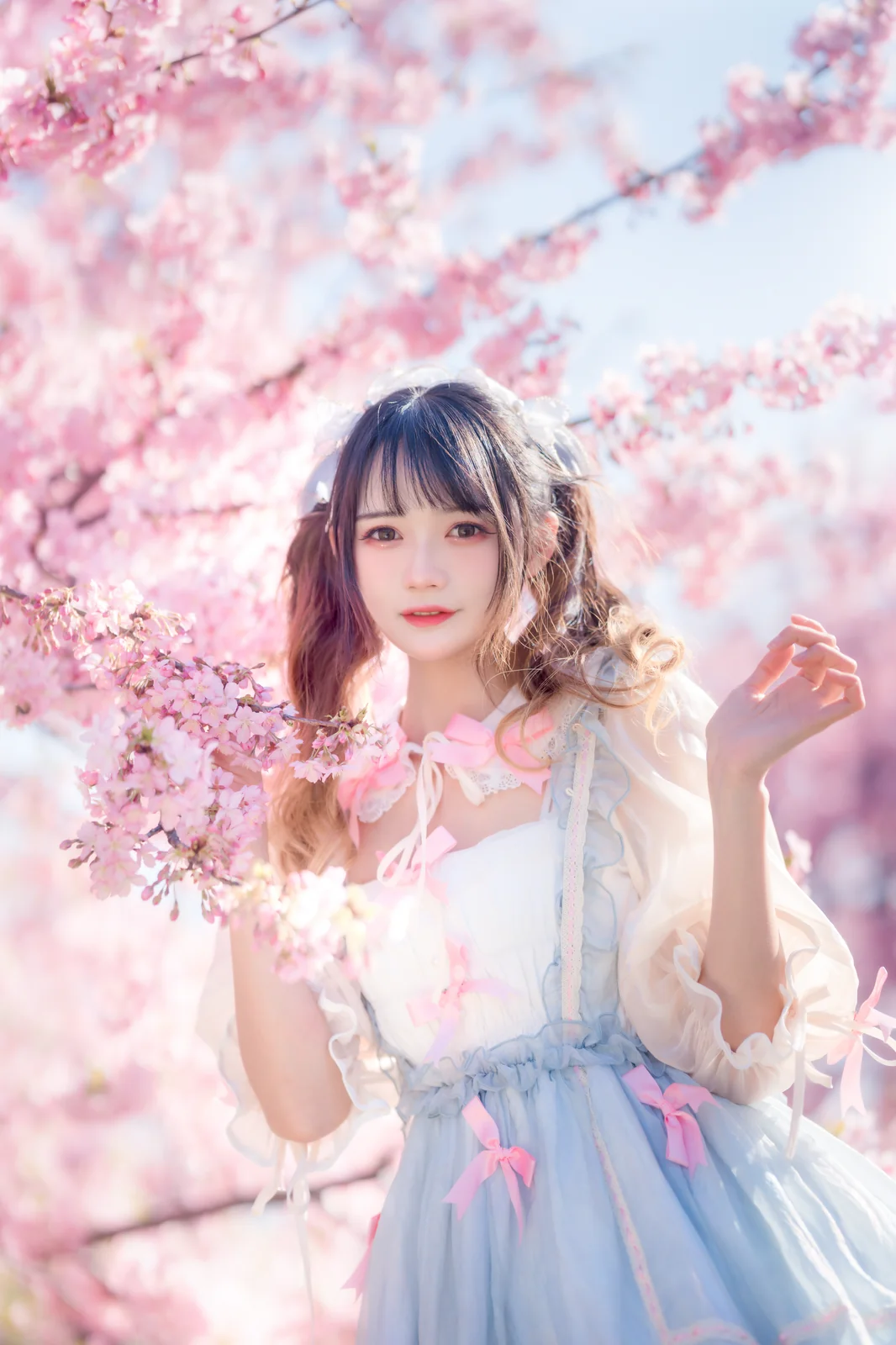 兔子Zzz不吃胡萝卜 – 粉色春天 [23P-145MB]