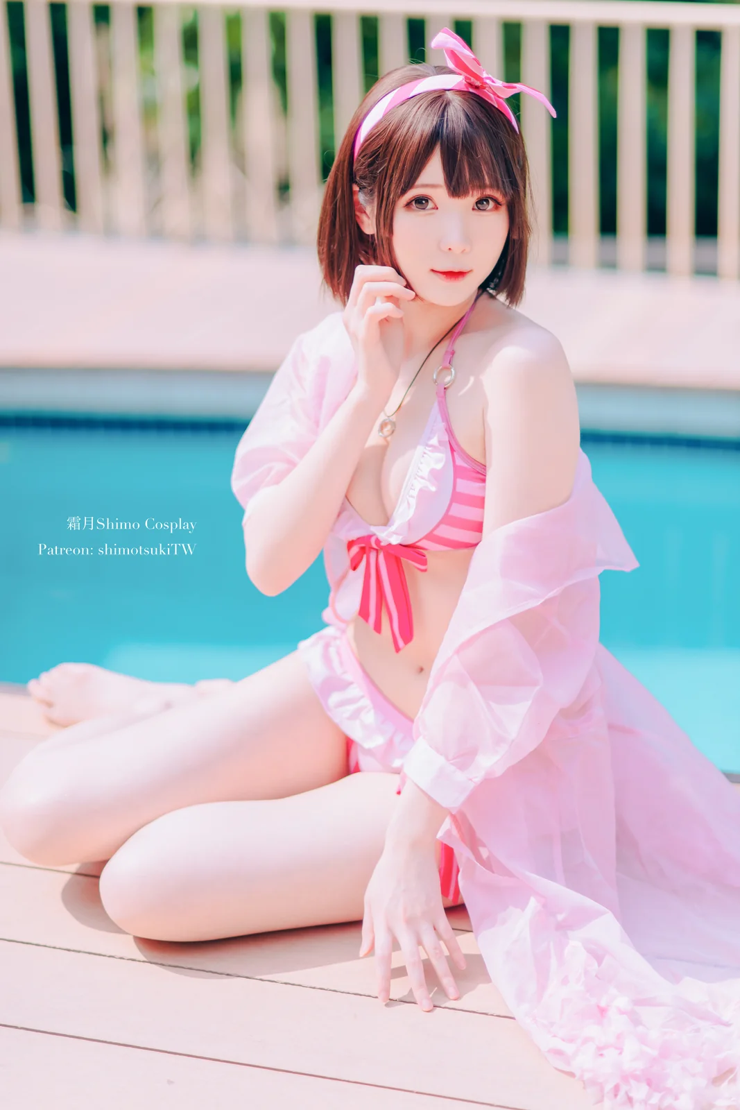 霜月shimo – Megumi Kato Swimsuit [19P-168MB]