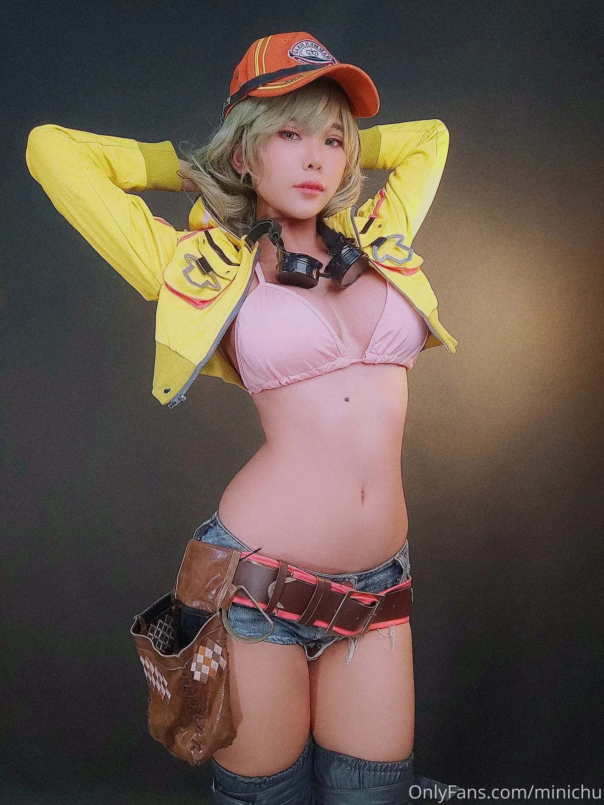 Minichu - Cindy Aurum [10P-33MB]