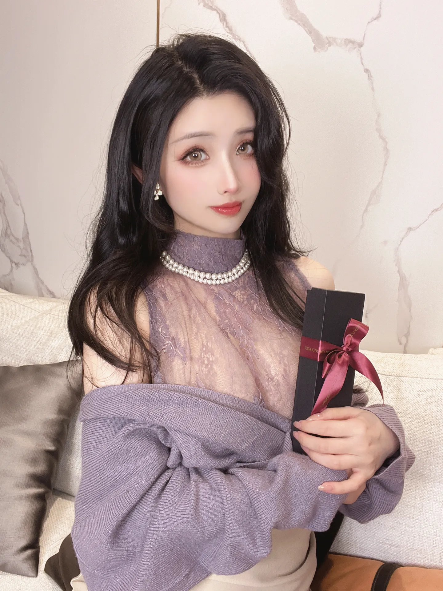 凉凉子 – 情人节巧克力 [40P20V-1.04GB]