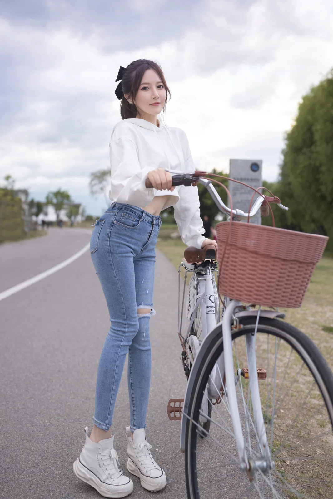 鱼子酱Fish – 牛仔情趣 [120P-781MB]
