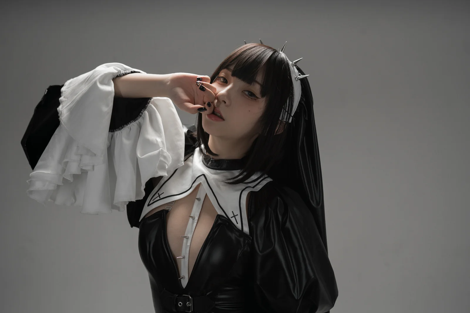 花铃 - 杀戮修女 [89P-318MB]