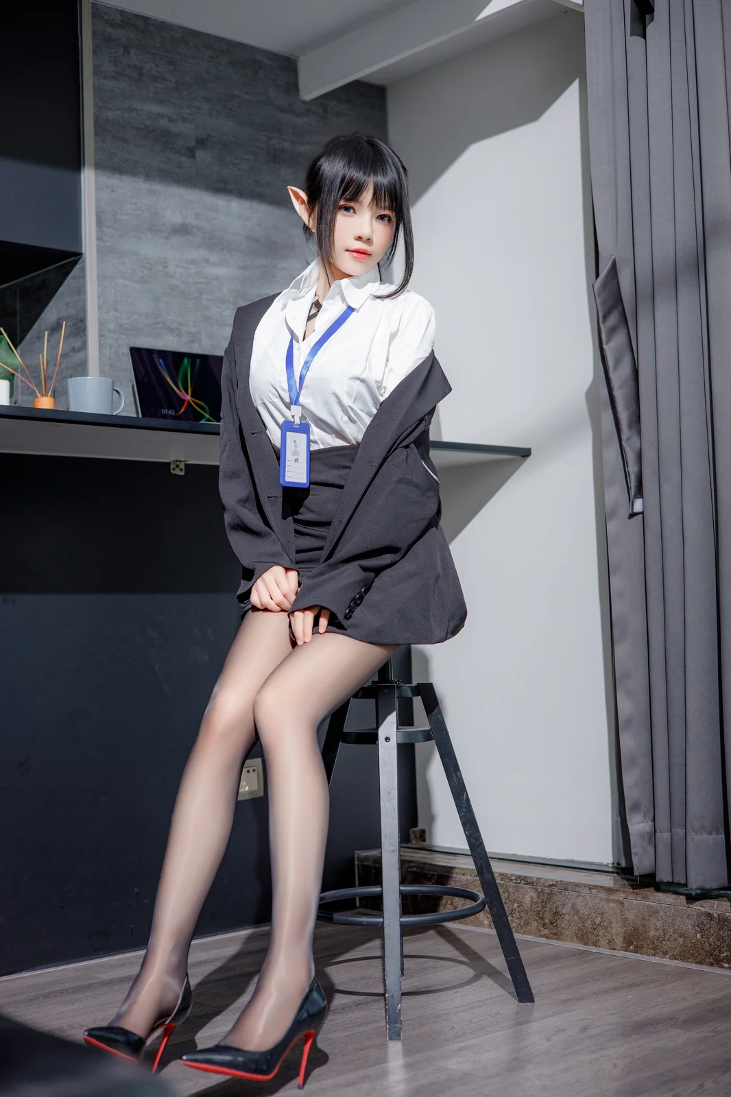 桜桃喵 - 城市中的精灵 精灵OL 46P1V [46P1V-618MB]