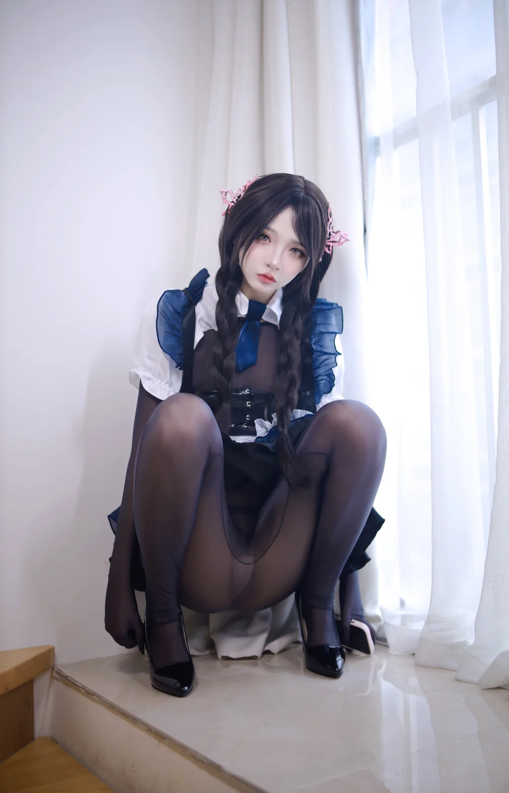 疯猫ss - 七了个三 女仆特工 54P [54P-250MB]