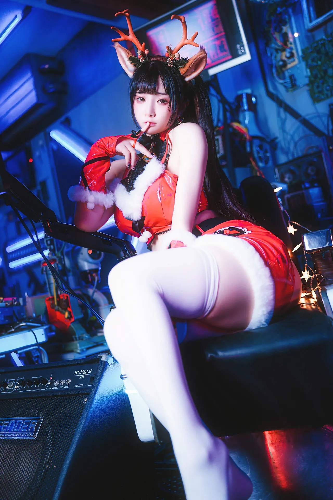 落落Raku - 可爱鹿 Dear Deer [63P-781MB]