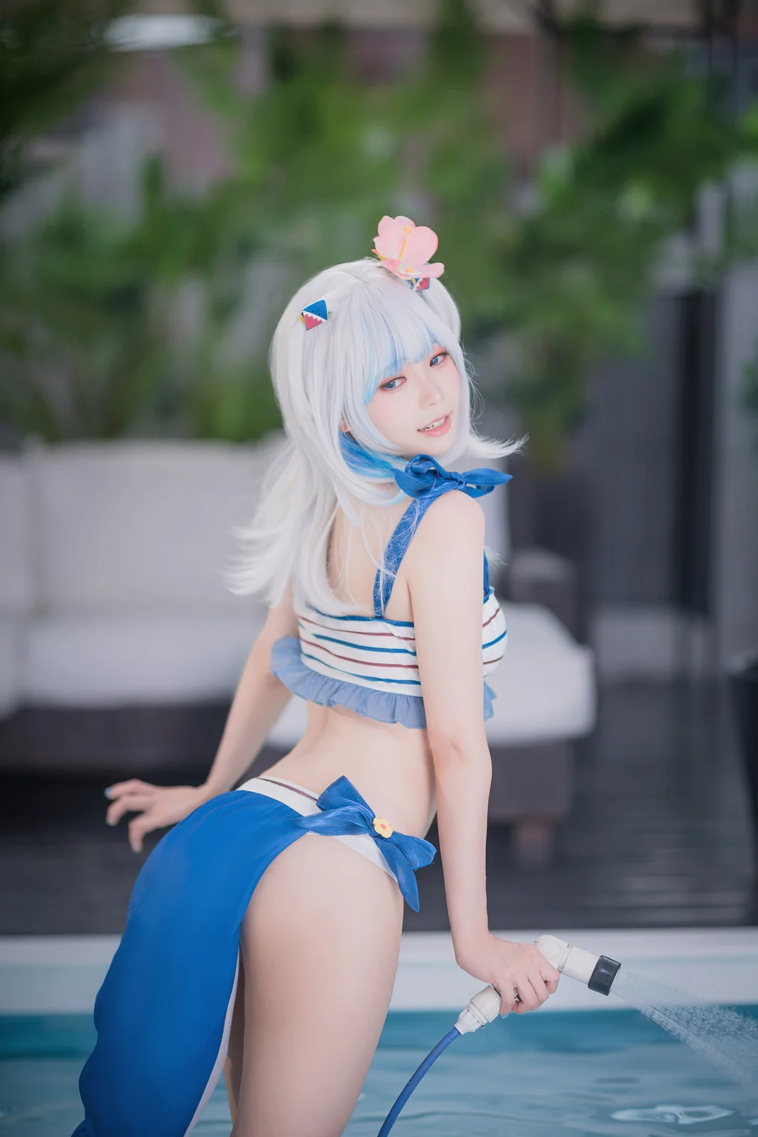 ElyEE子 - Gawr Gura Swimsuit [26P-72MB]