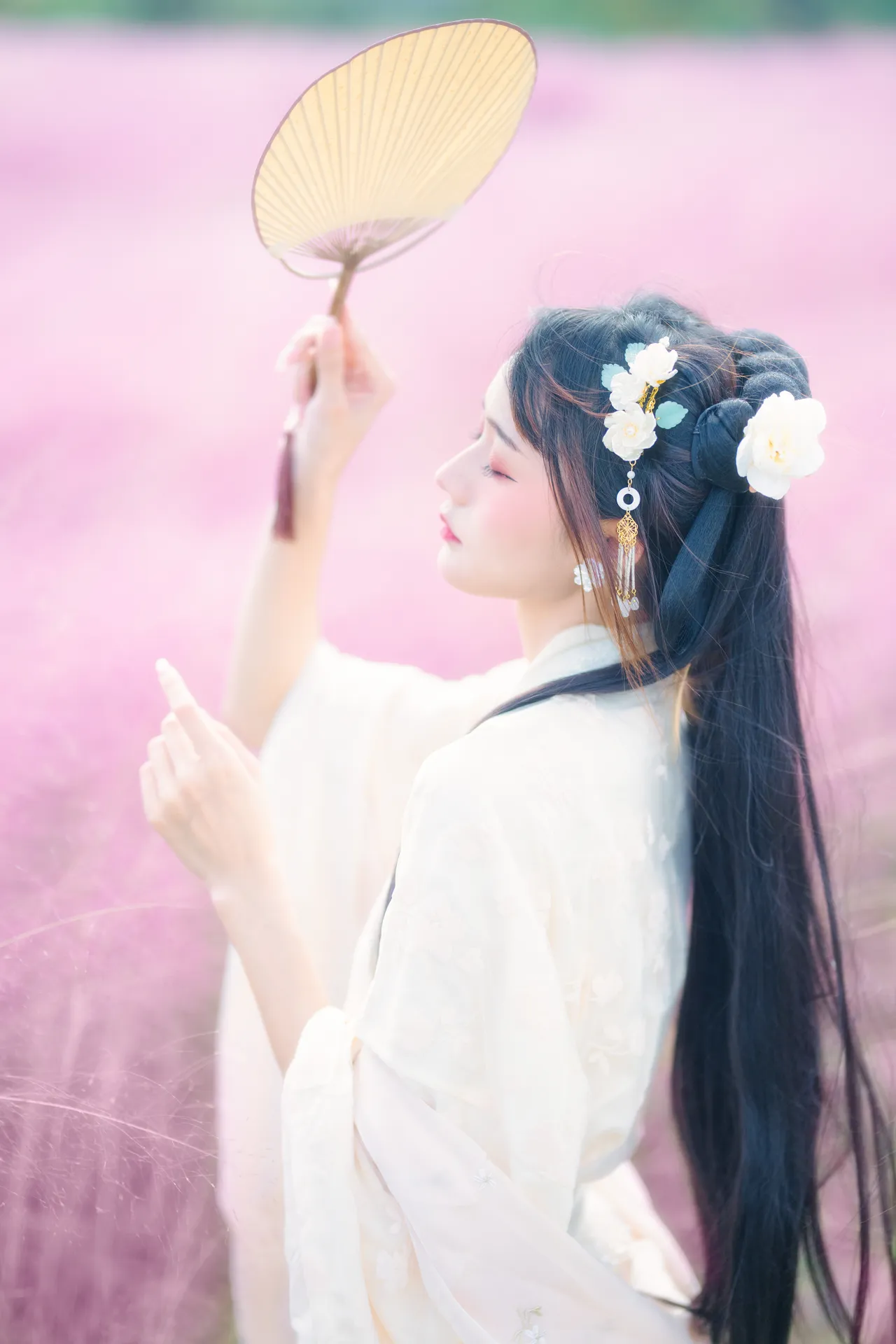 兔子Zzz不吃胡萝卜 - 粉草回忆 [21P-171MB]