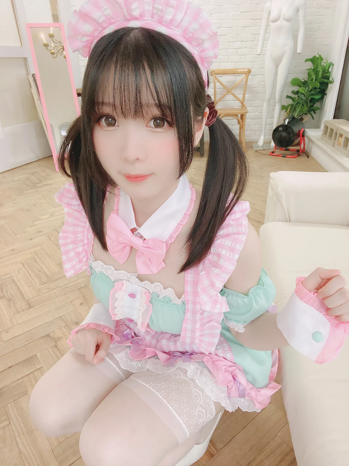 霜月shimo - Pink Maid [24P-185MB]