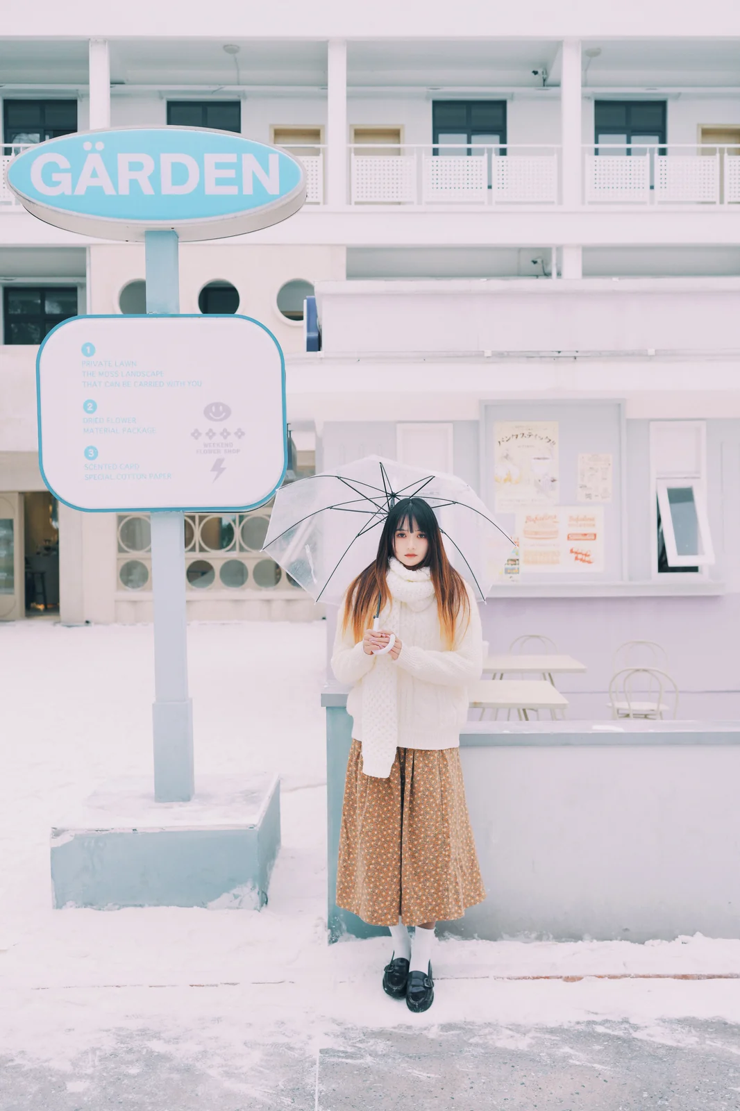 兔子Zzz不吃胡萝卜 - 在雪中等待 [34P-146MB]