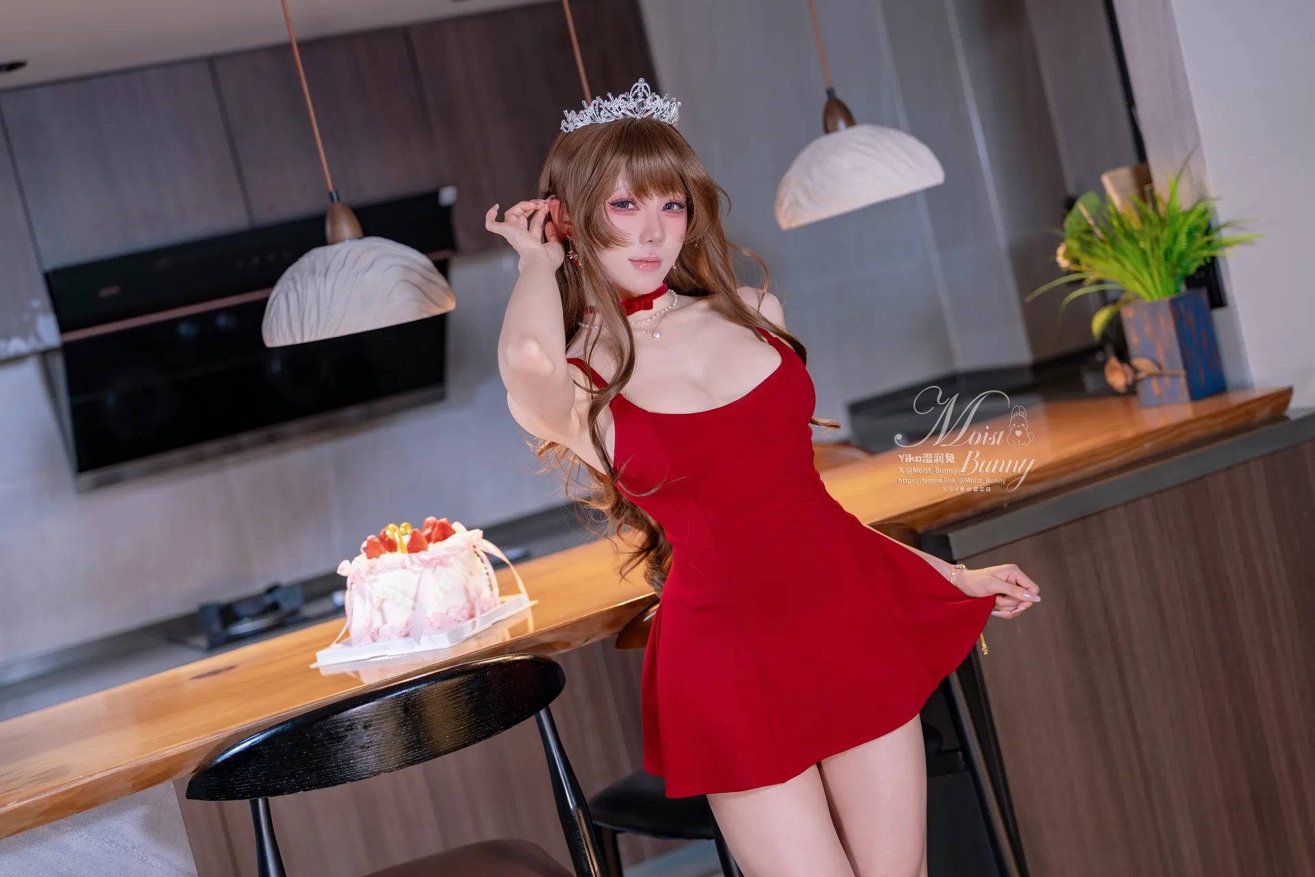 咬一口兔娘 – 2025诞生日限定作 Birthday Party [48P1V-1.26GB]