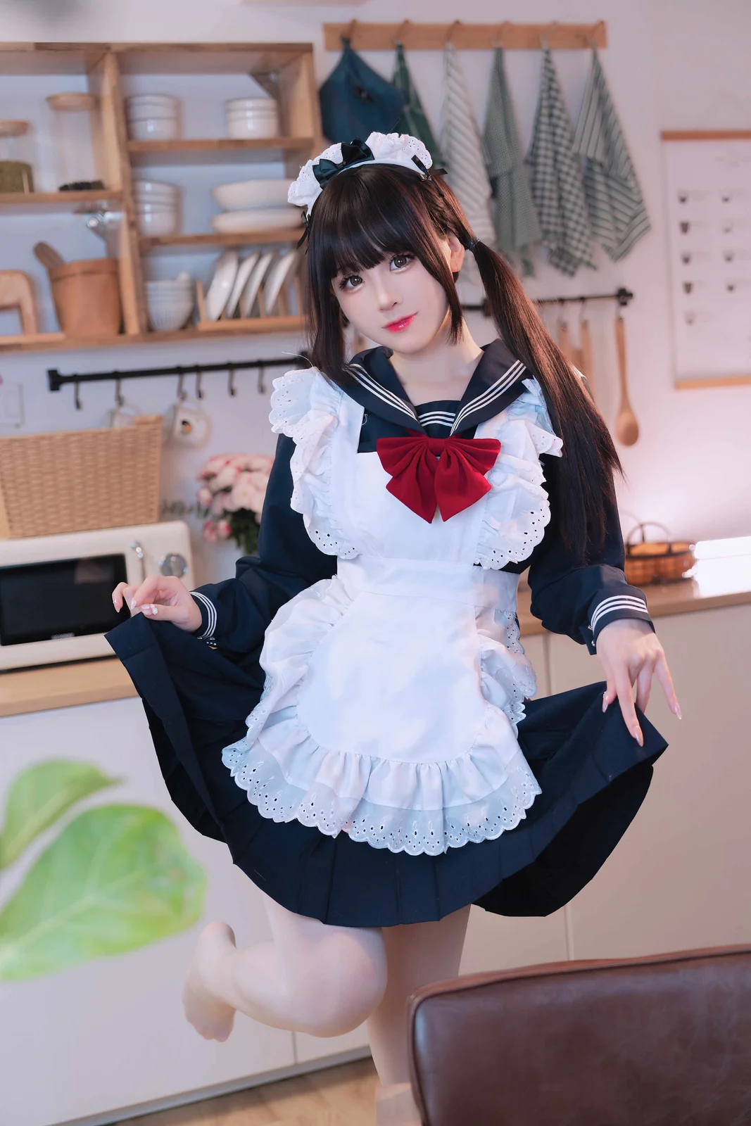 miko酱 - 甜心女仆 30P [31P-47MB]