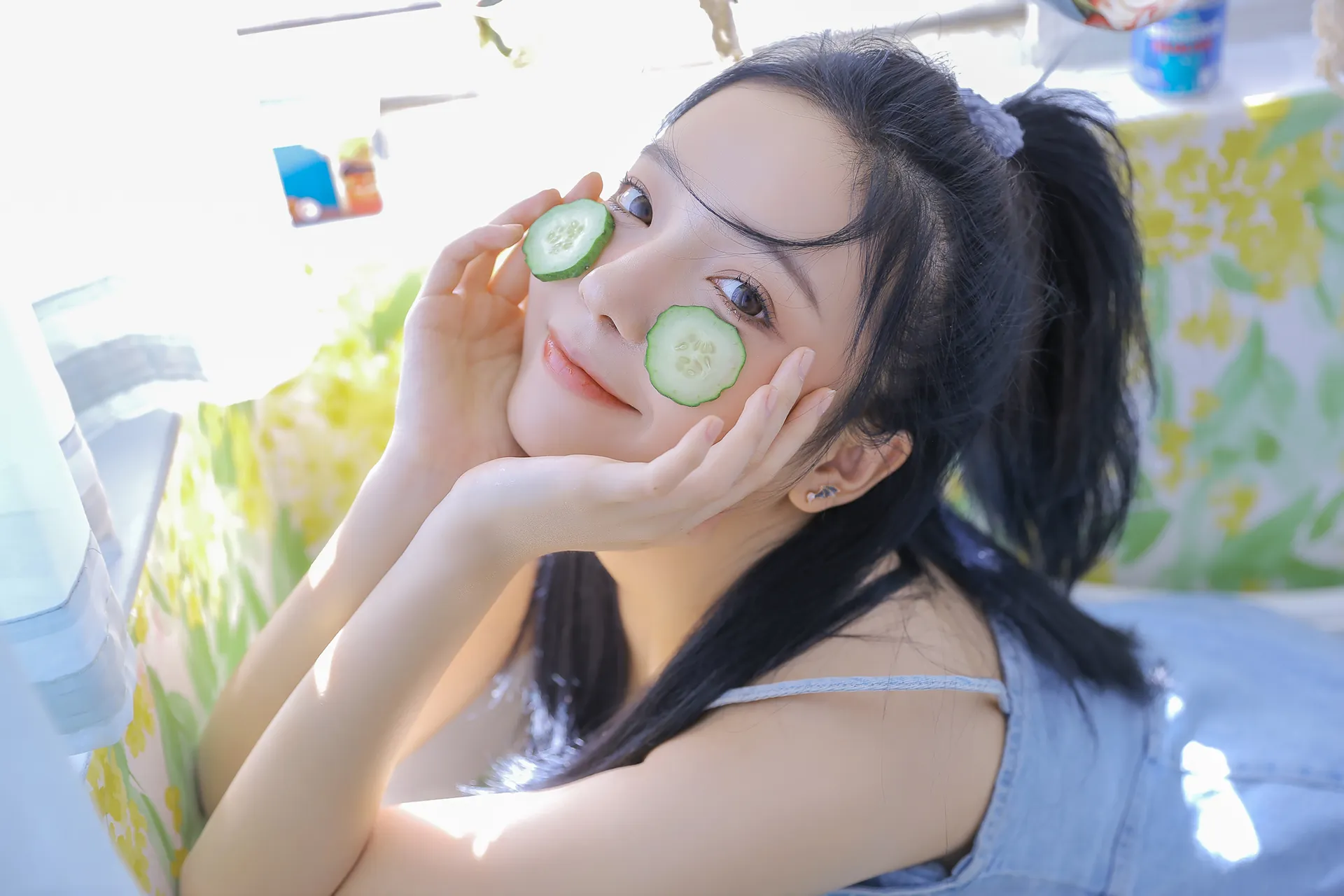 兮嘻嘻 - 夏の光合体 [24P-163MB]