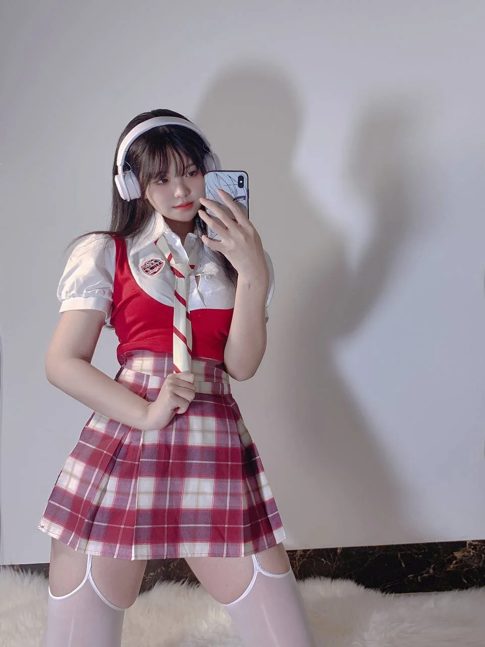真真u - 推特合集 432P47V [433P47V-320MB]