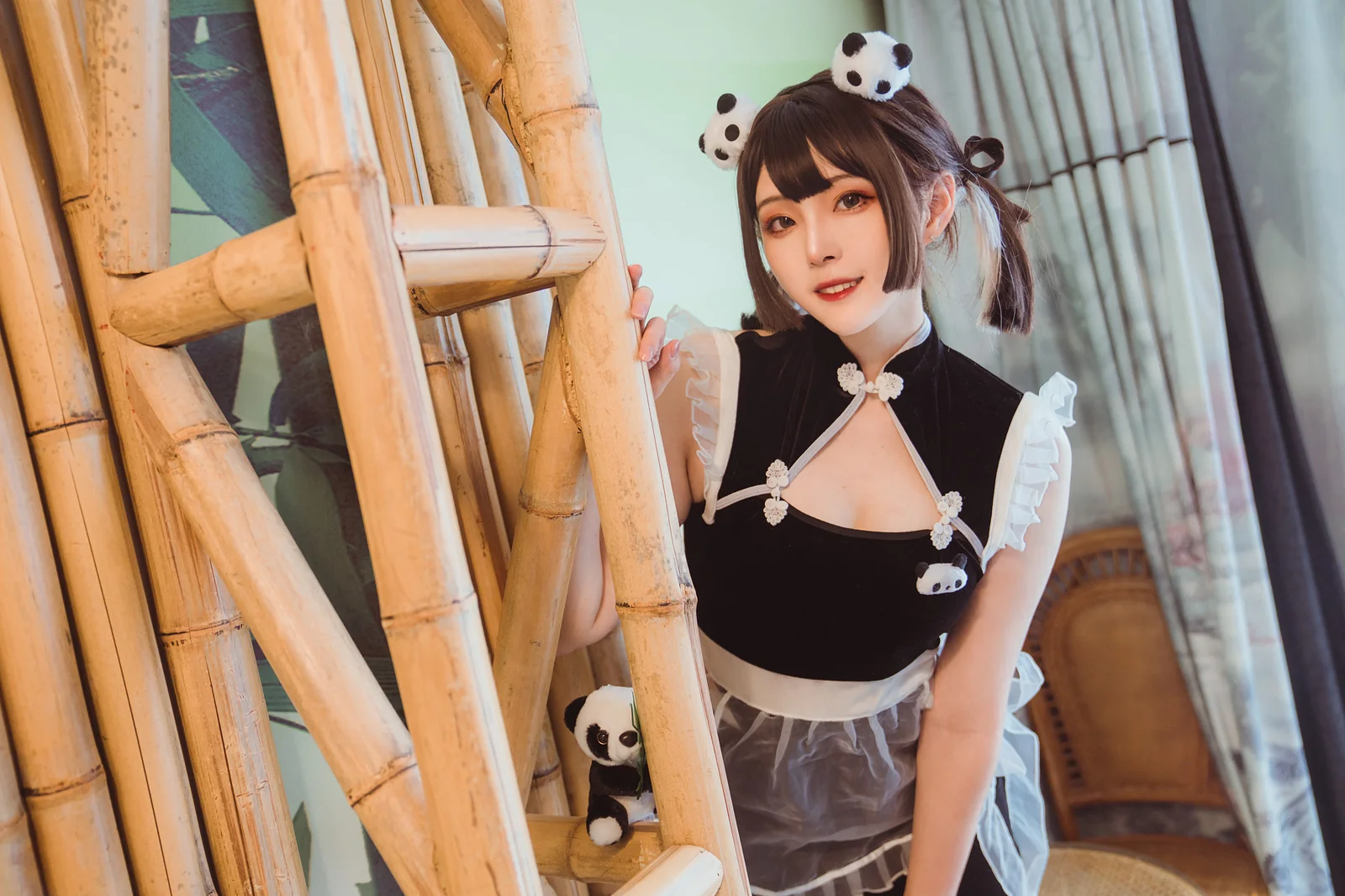Natsuko夏夏子 - 熊猫女仆 64P1V [64P1V-447MB]