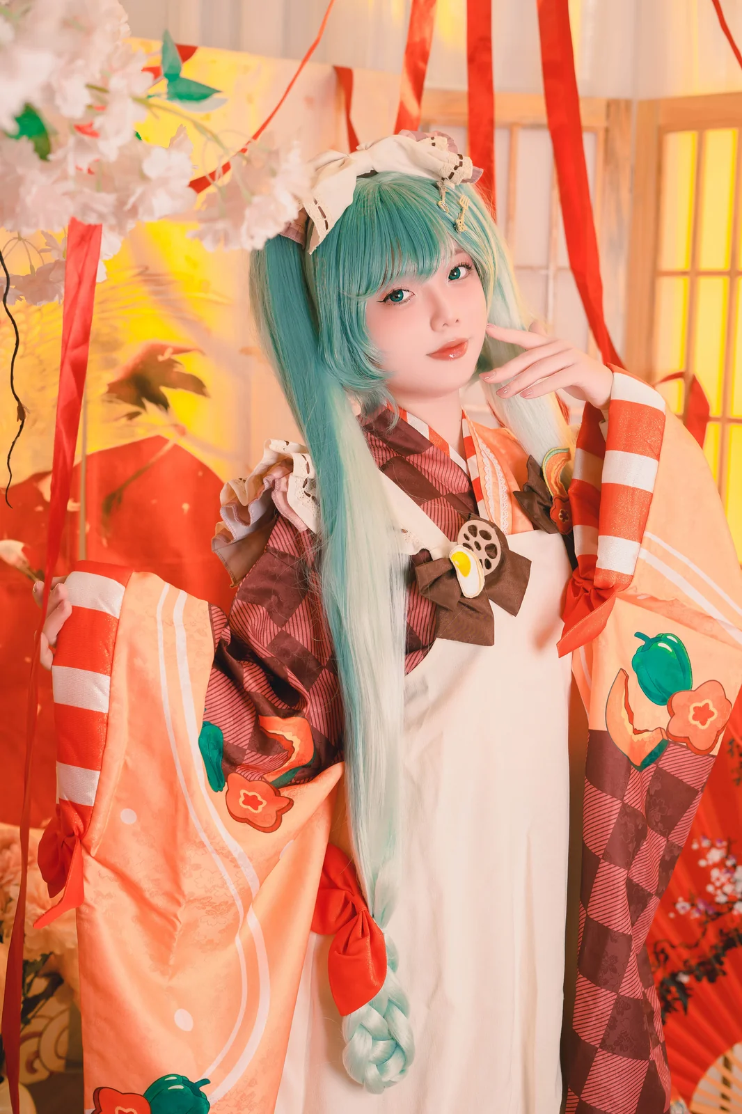 Messie Huang - Miku [76P-354MB]