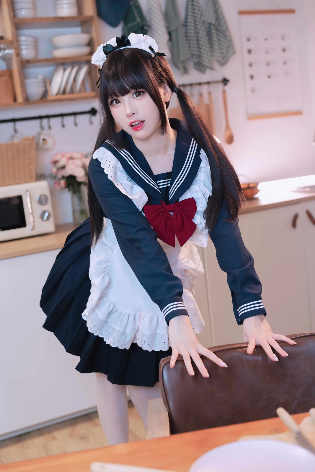 miko酱 - 甜心女仆 30P [31P-47MB]