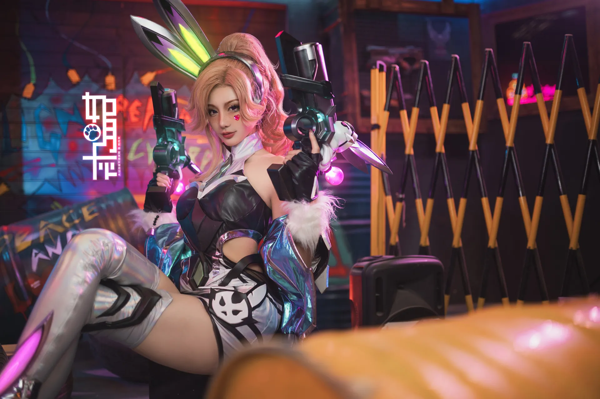 如月灰 - 幻灵女枪 厄运小姐 Miss Fortune [17P-125MB]