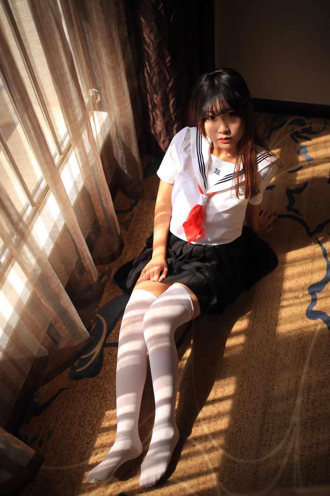 猫九酱 - JK水手服 526P [526P-1.01GB]