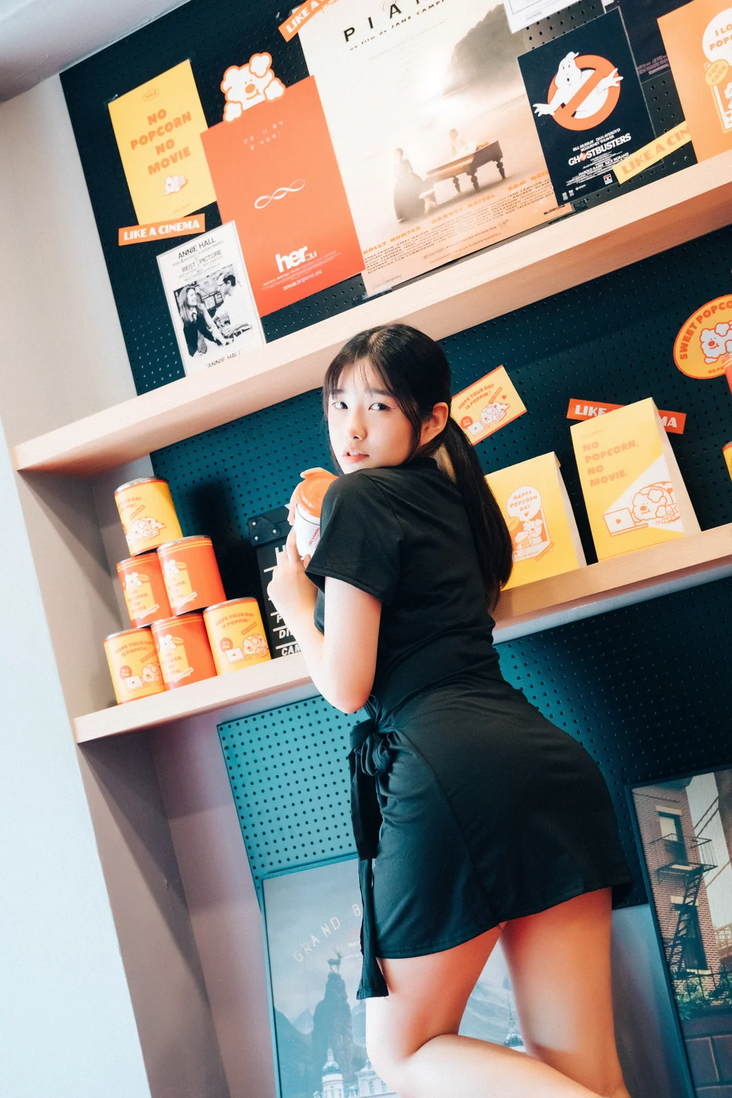 Loozy – Sonson (손손) – Cinema girl_S.ver [123P-1.17GB]