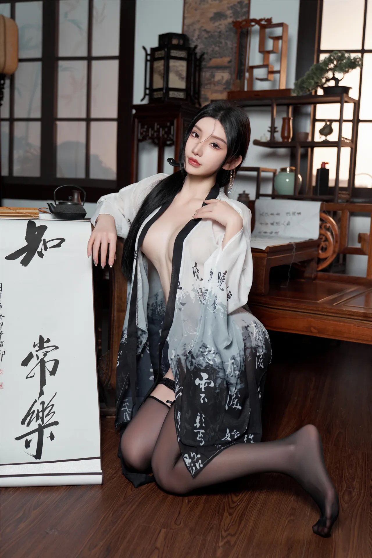 周于希 - 铃铛血滴子 [90P-1.29GB]