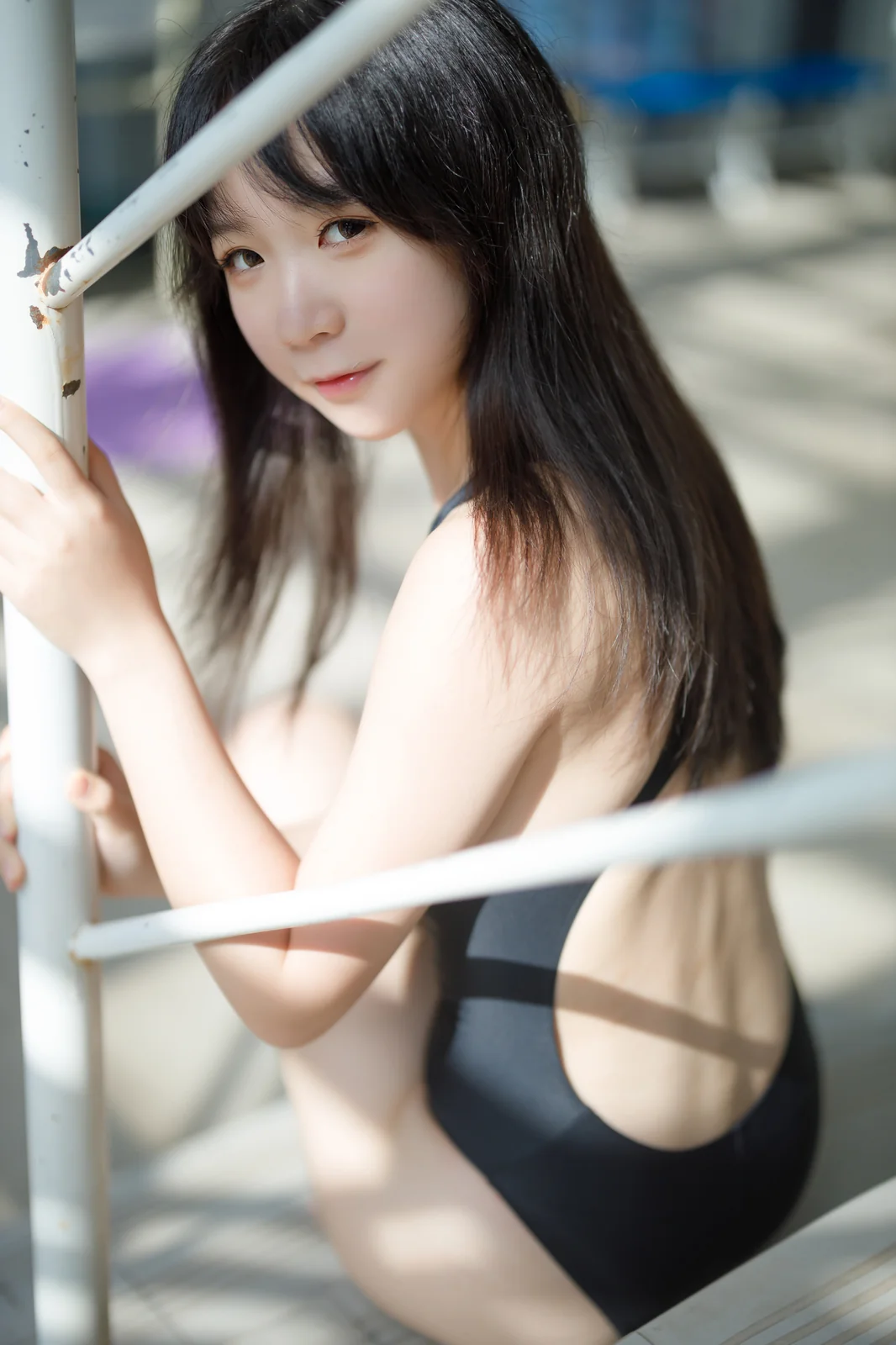 樱落酱 – 泳池竞泳 [32P-165MB]