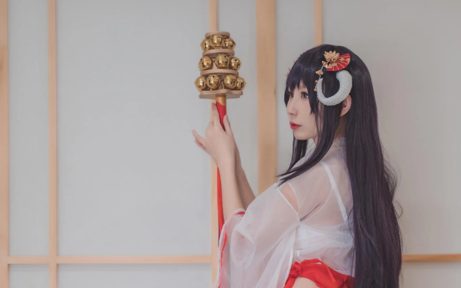 西园寺南歌 - 巫女三套 [79P-1.13GB]