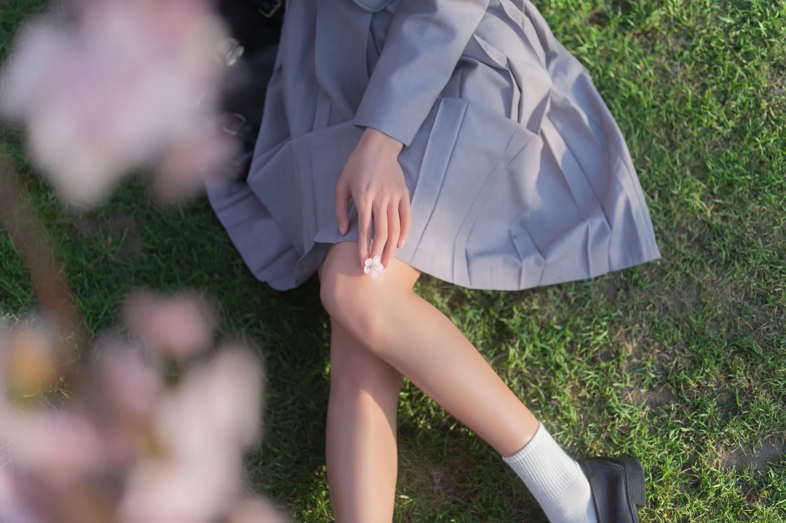 兔子Zzz不吃胡萝卜 - 樱之声 [26P-235MB]